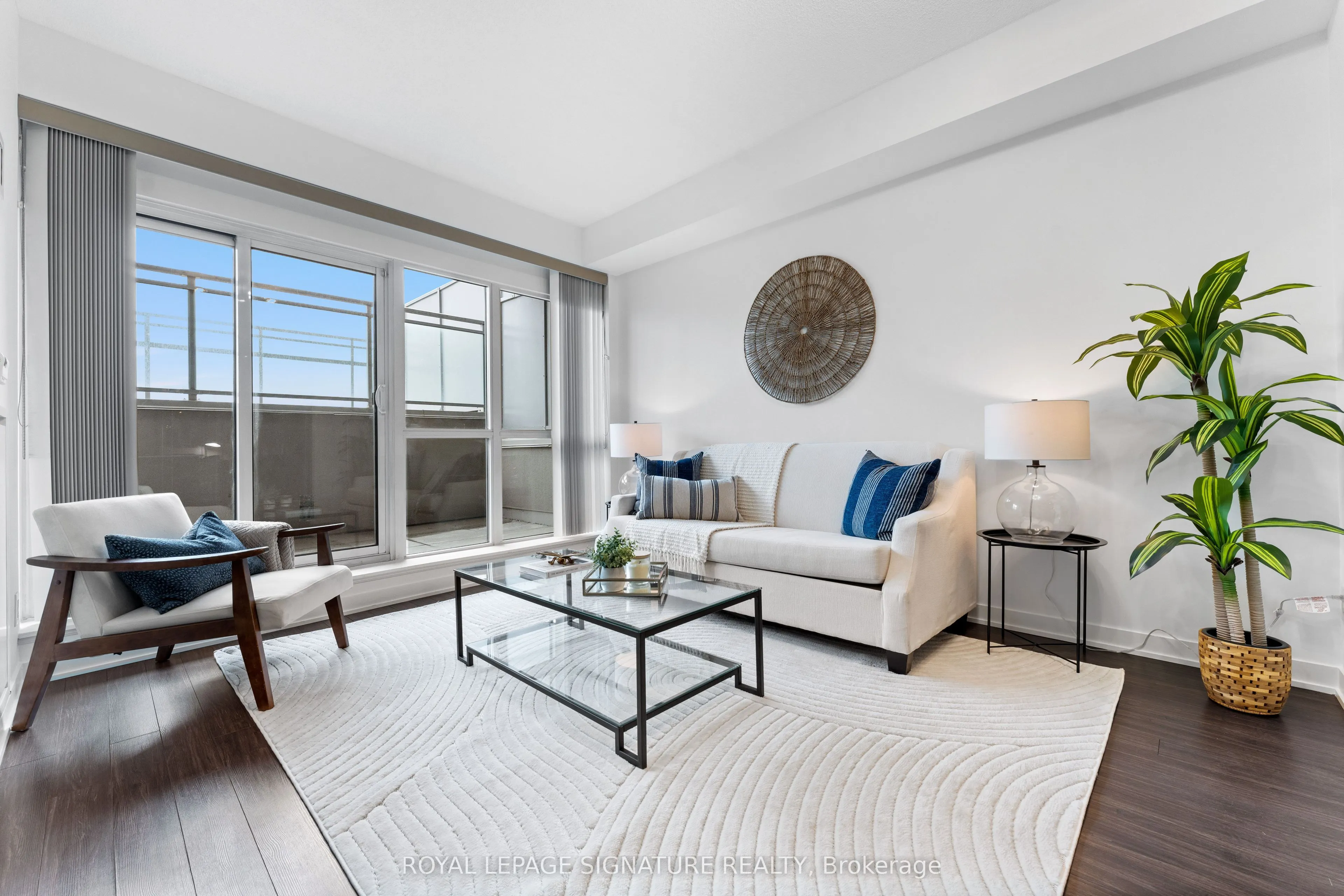 165 Legion Road N, #527