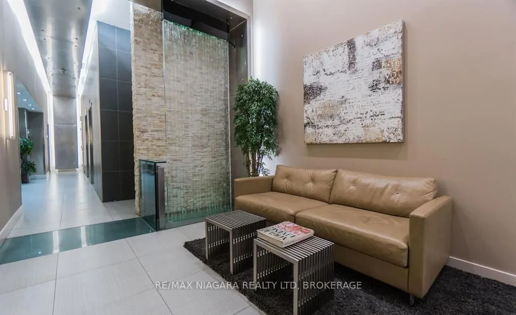 1050 The Queensway Way, #506