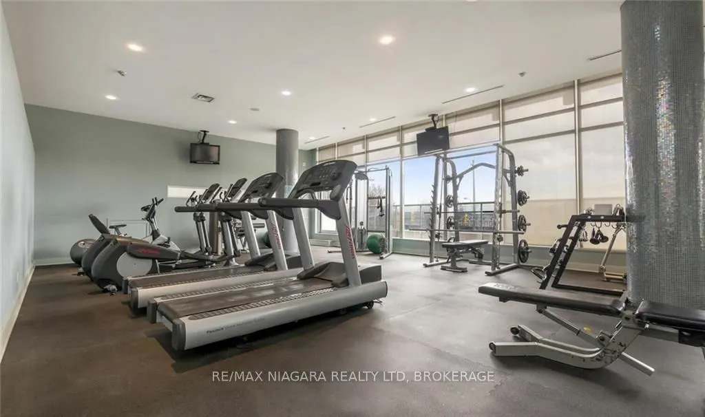 1050 The Queensway Way, #506