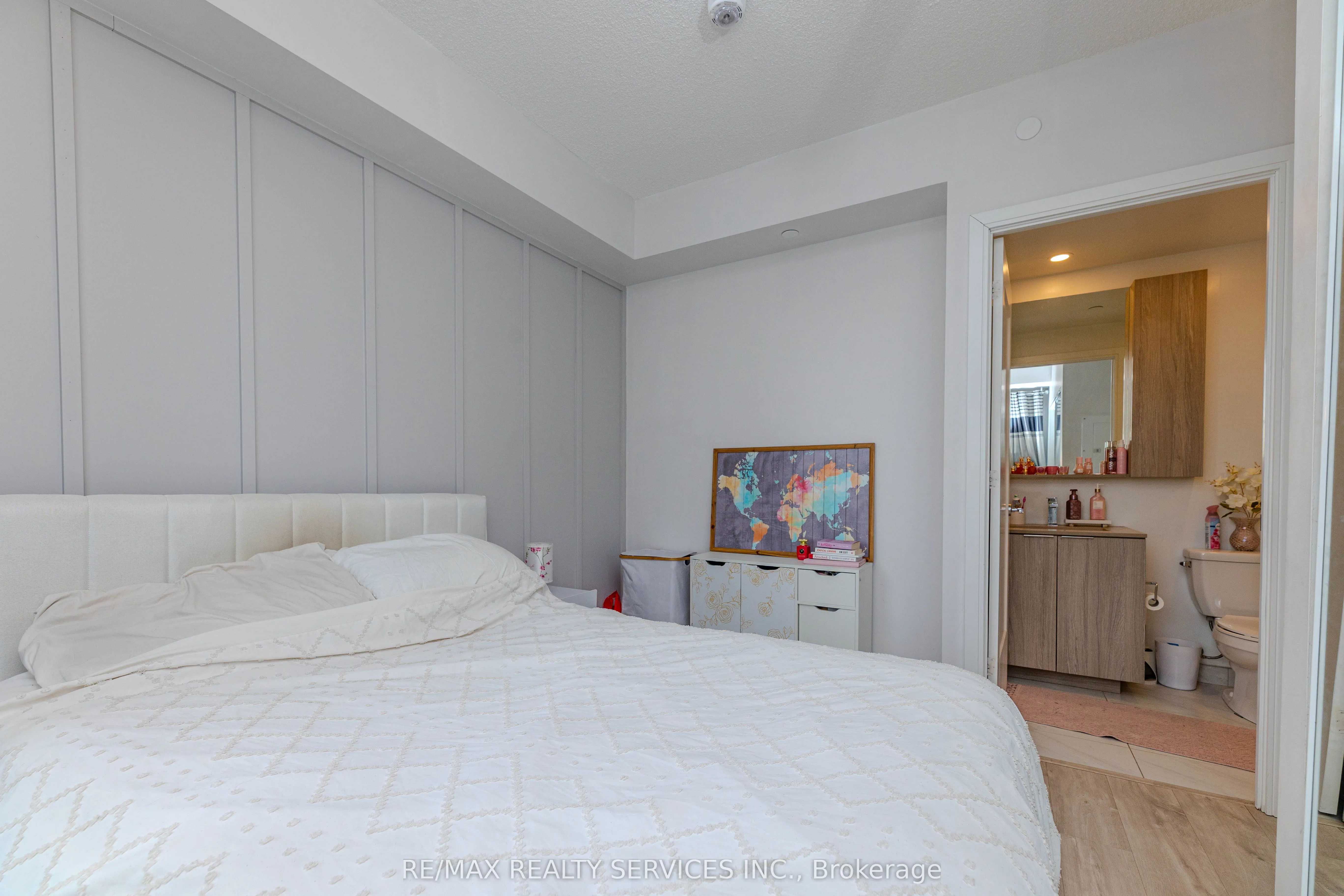 70 Annie Craig Drive, #608