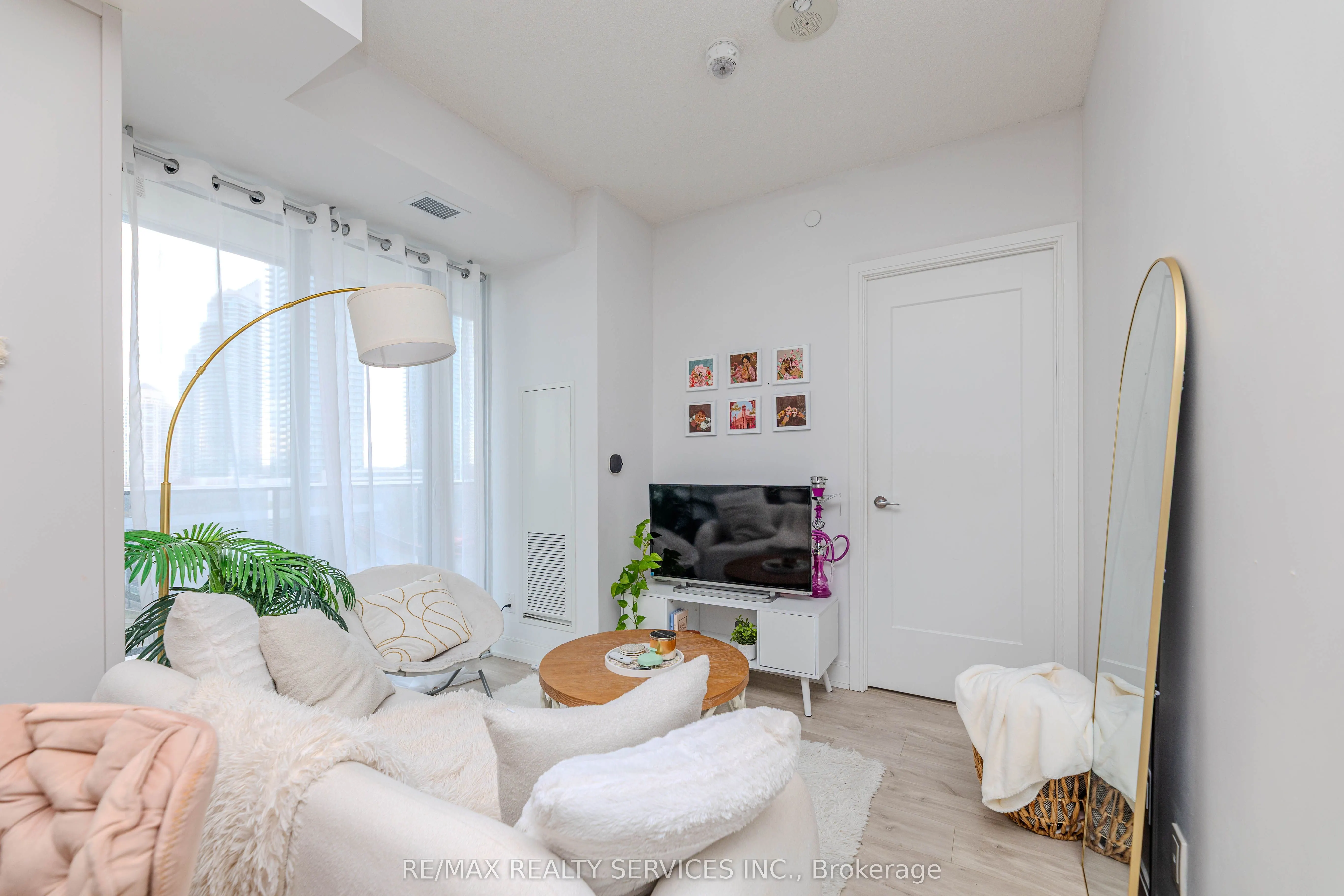 70 Annie Craig Drive, #608