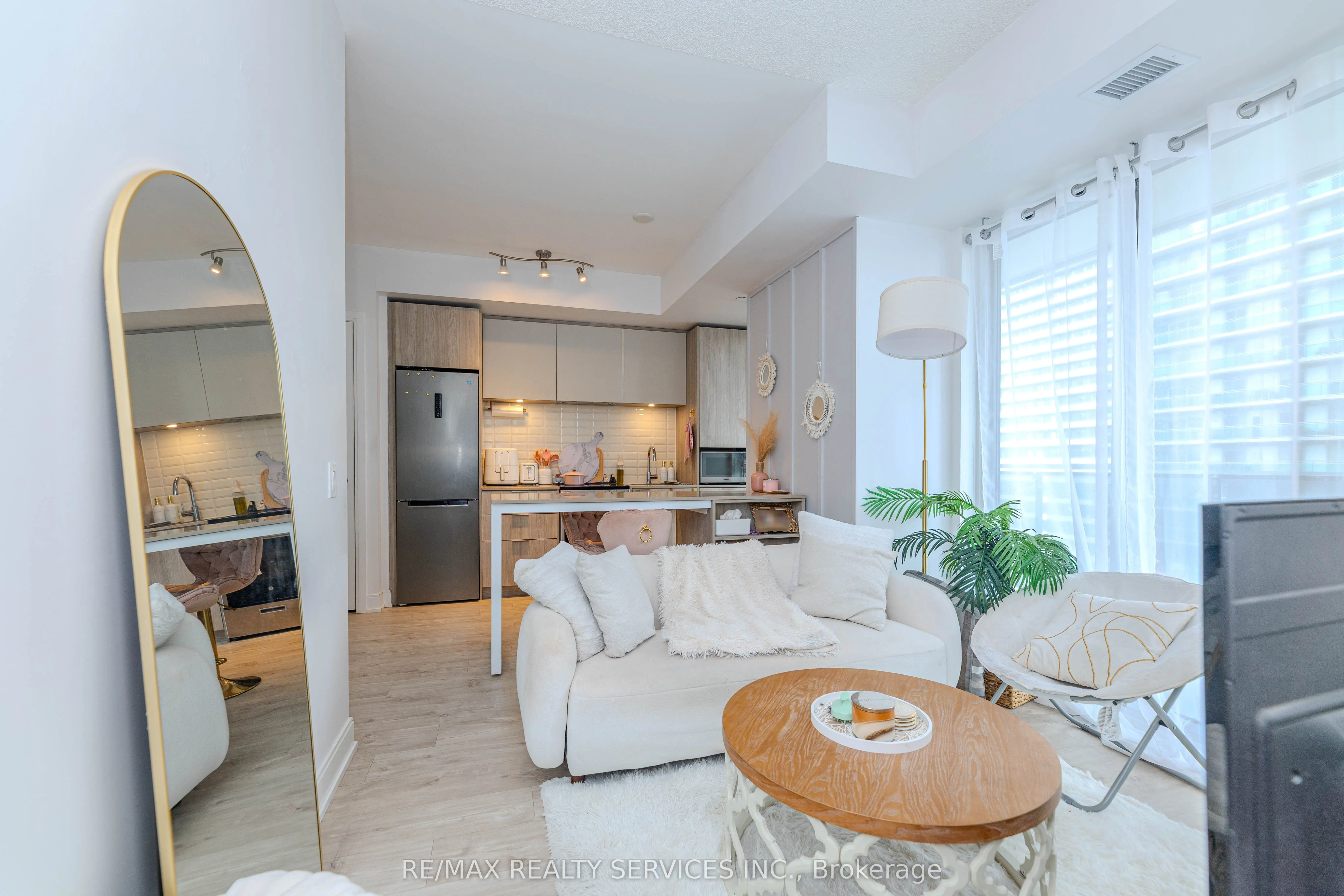 70 Annie Craig Drive, #608