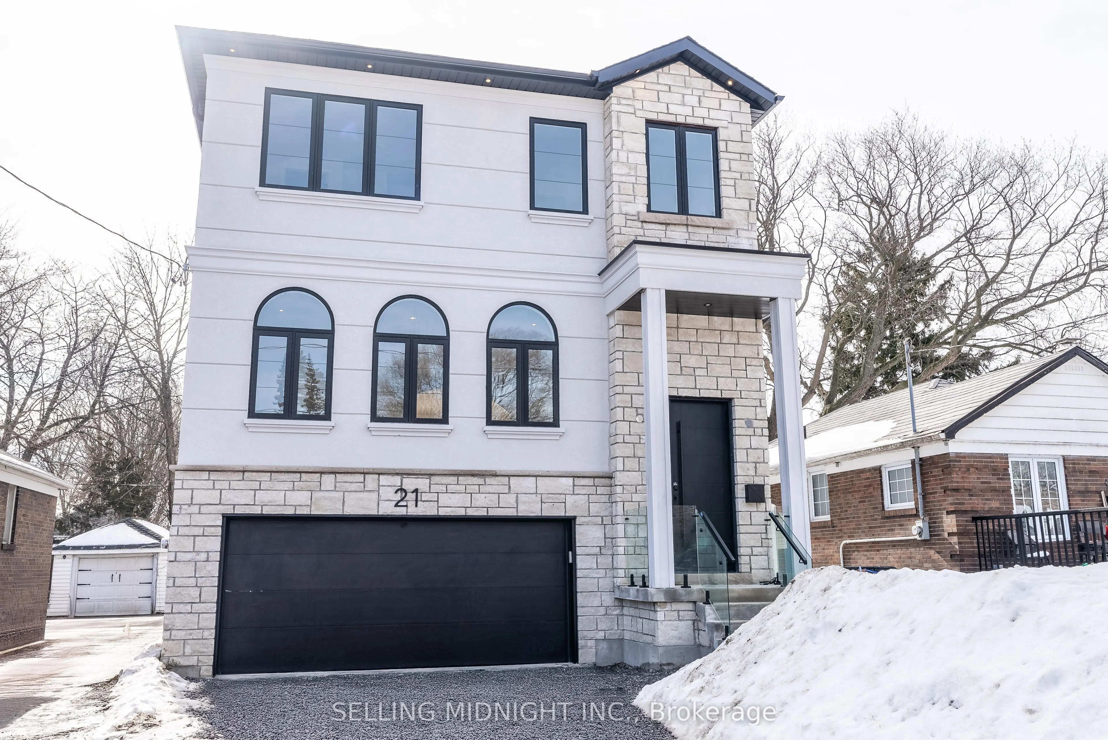 21 Murrie Street