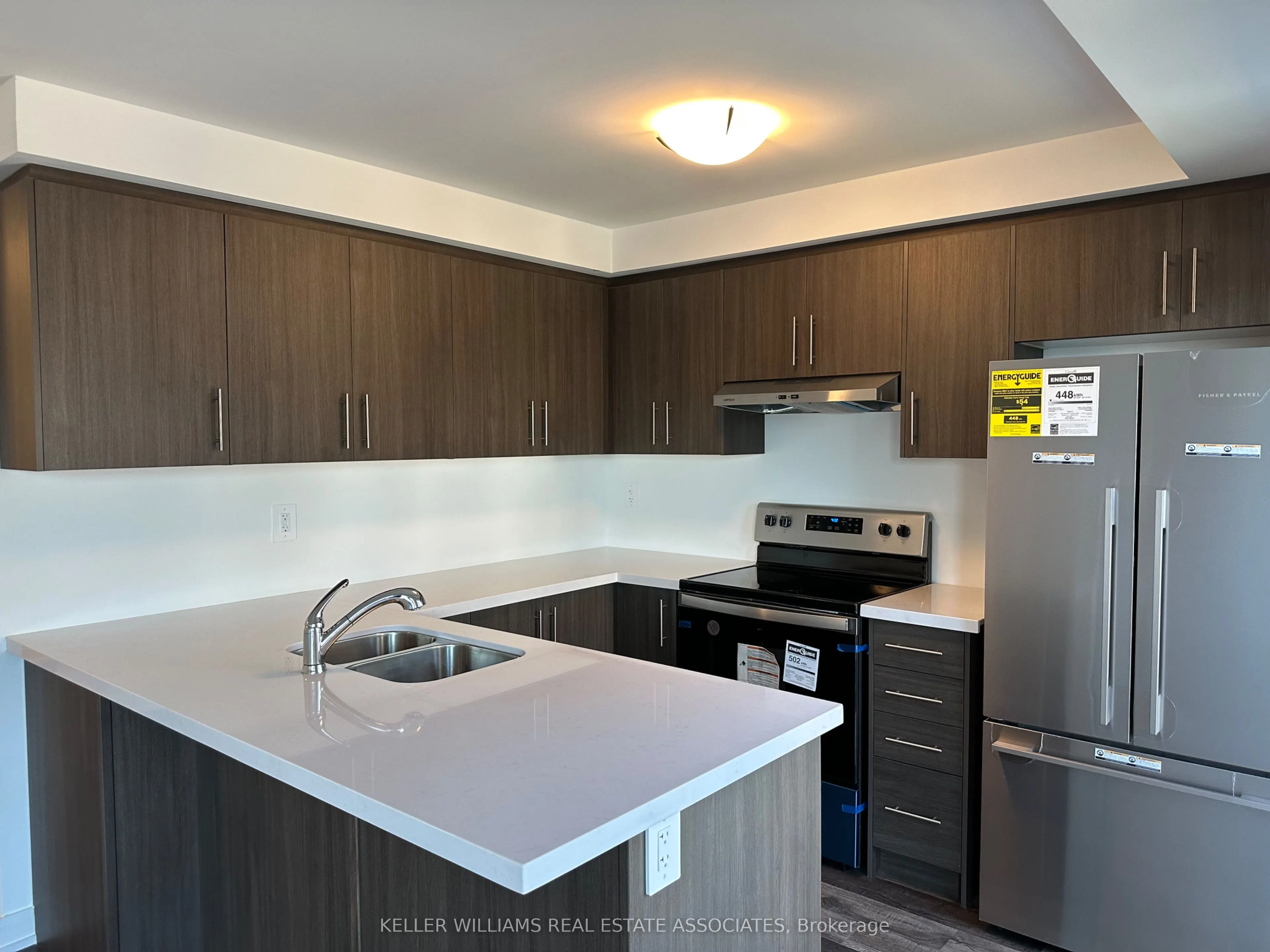 55 Romilly Avenue, #7