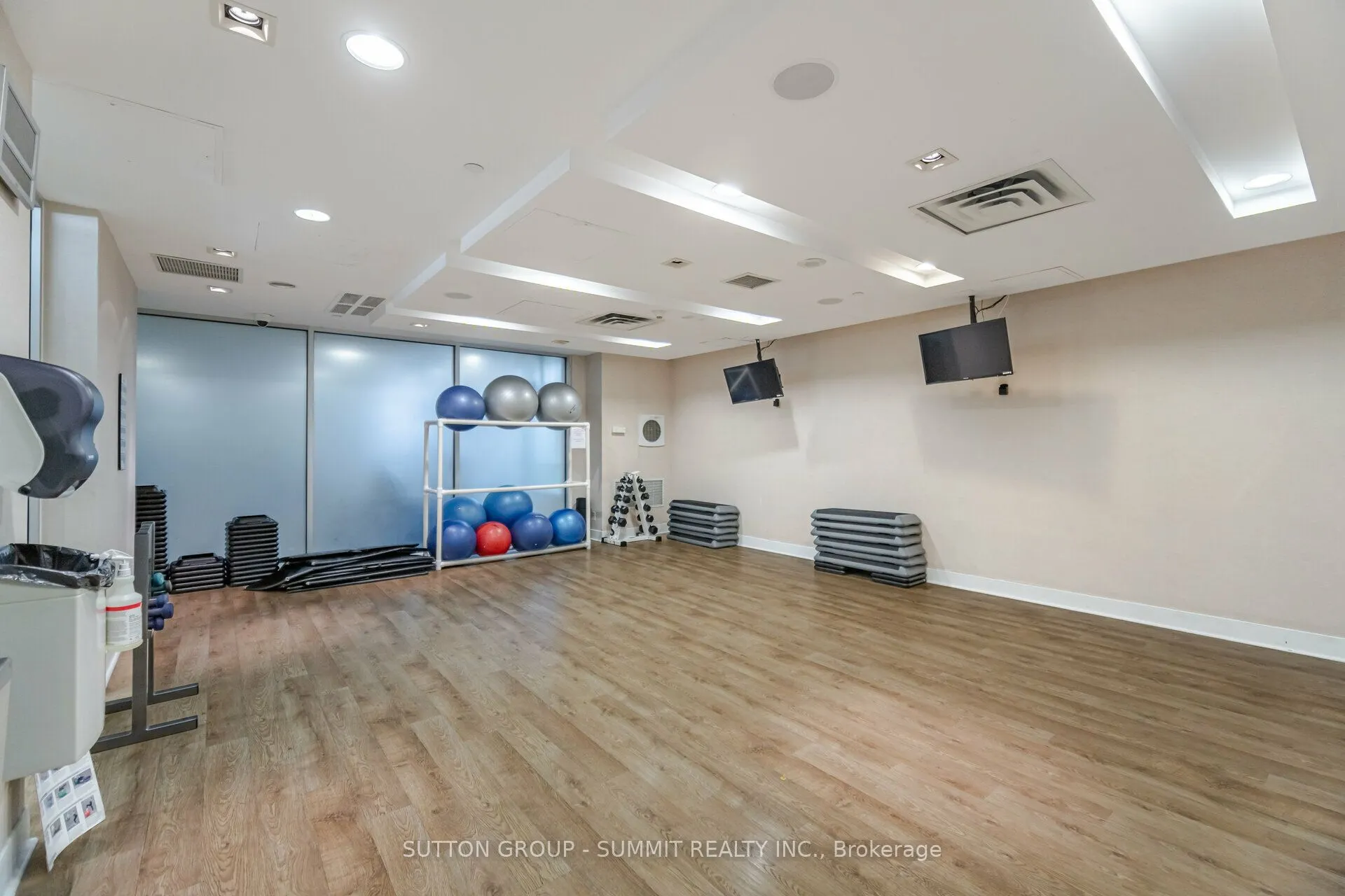 3880 Duke Of York Boulevard #409