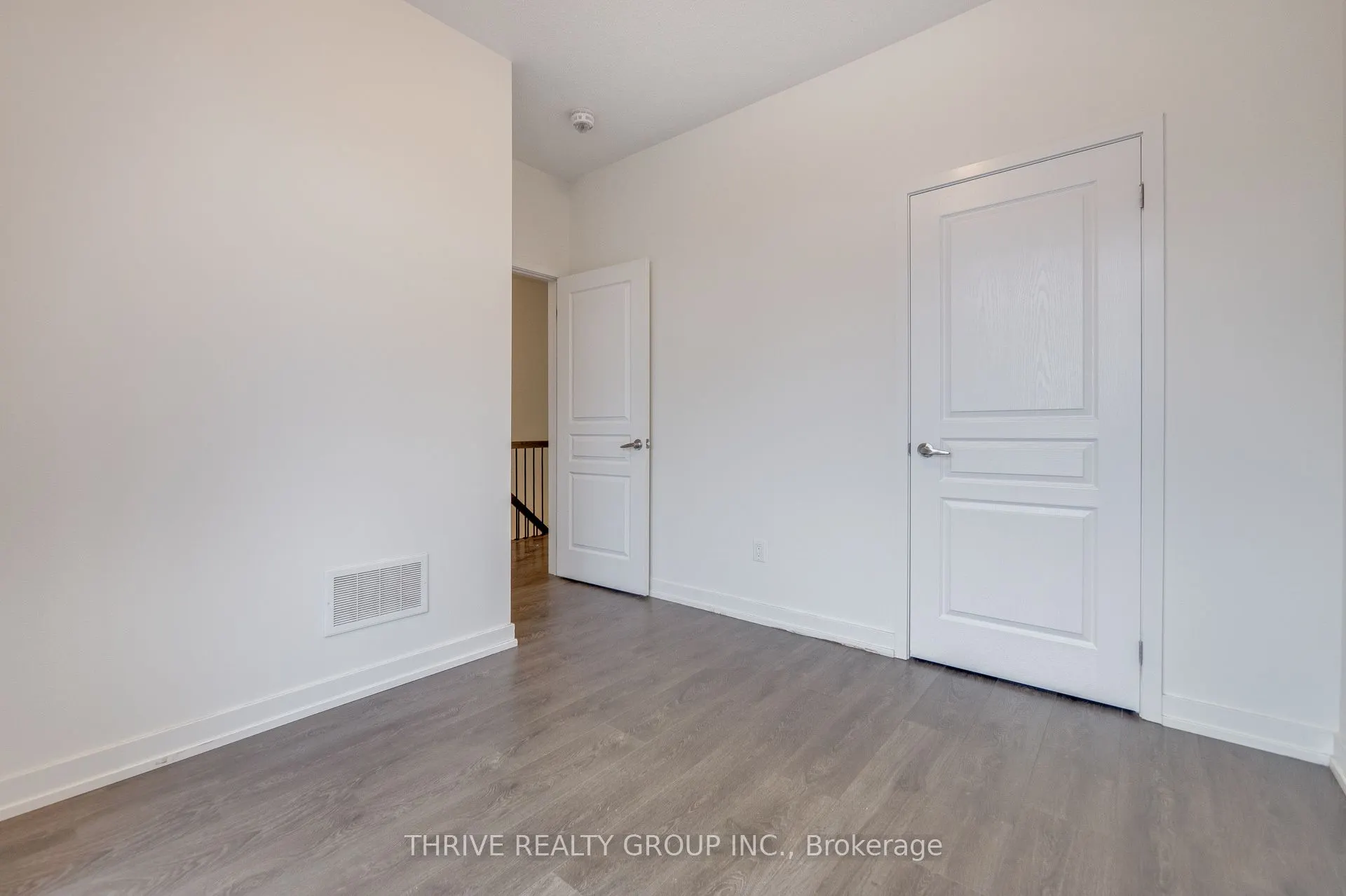 3165 Mintwood Circle