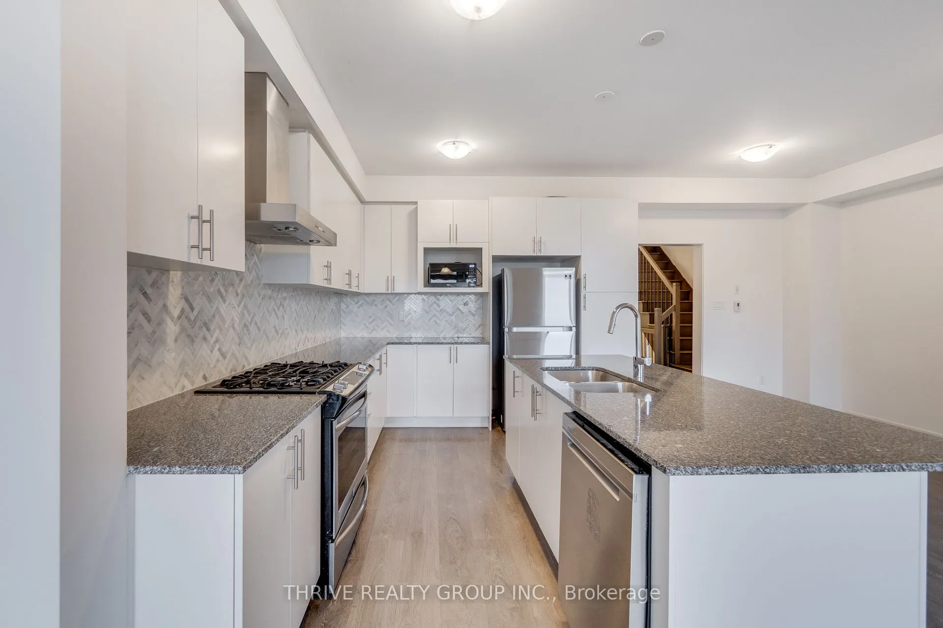 3165 Mintwood Circle