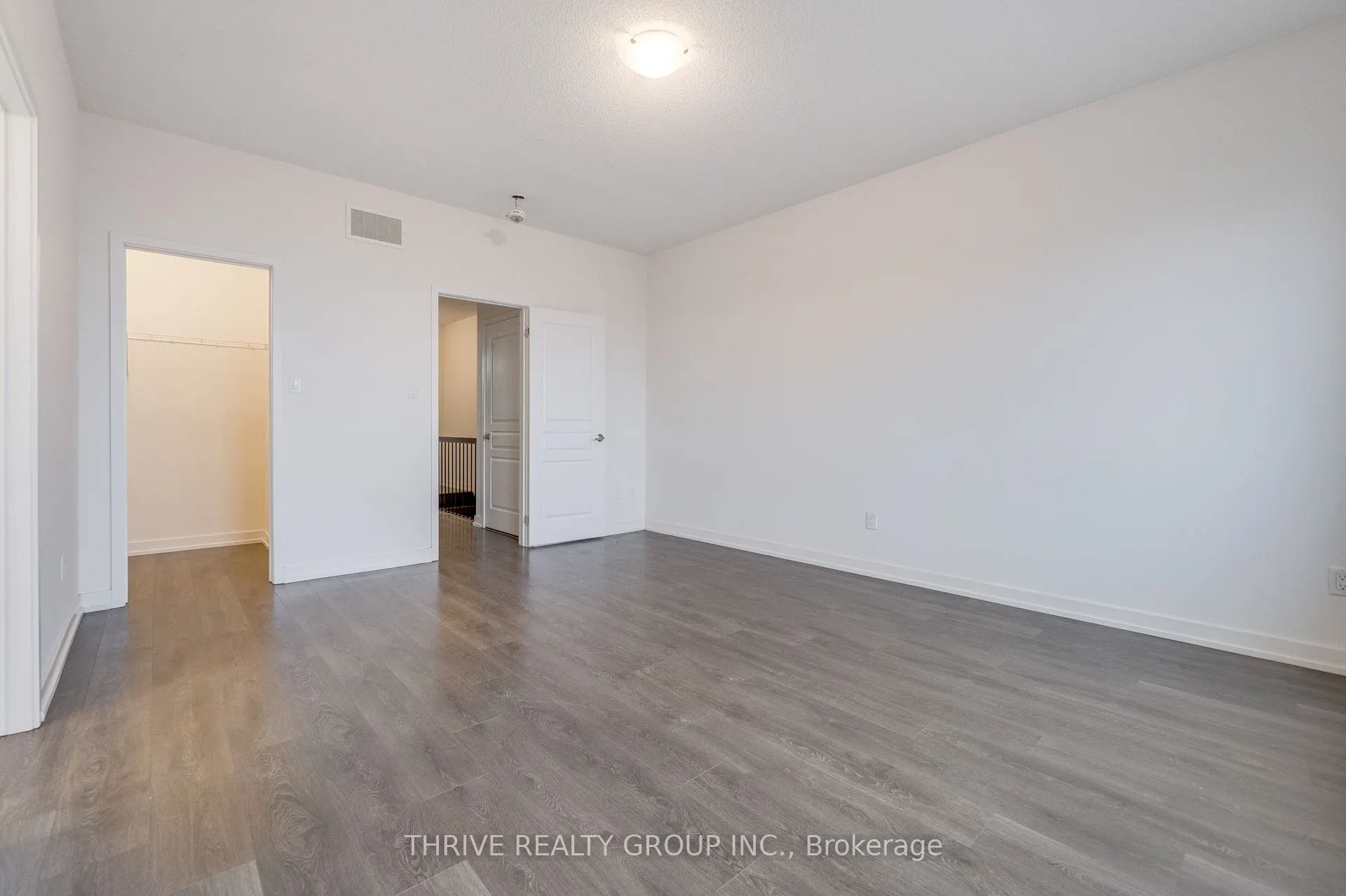 3165 Mintwood Circle