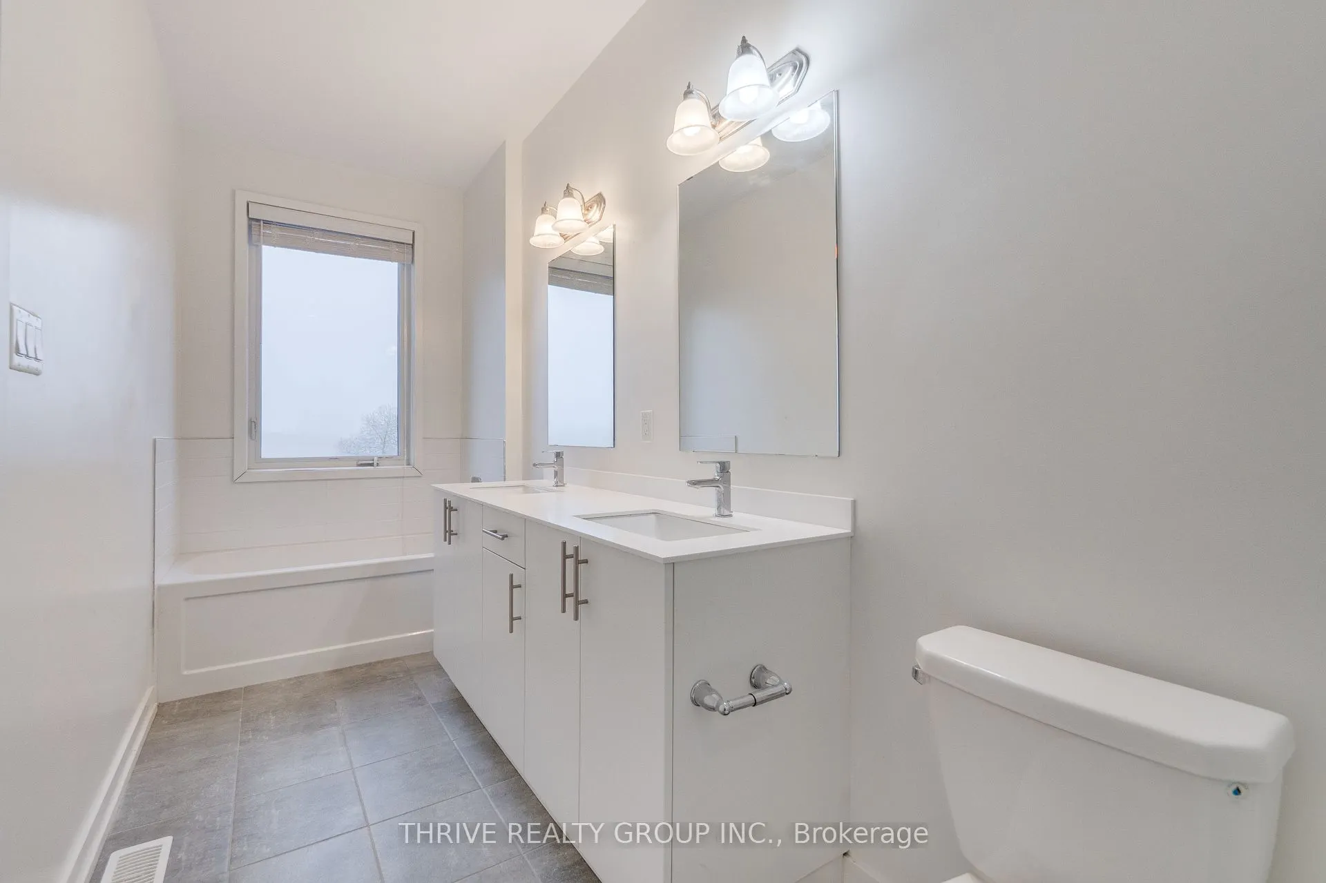 3165 Mintwood Circle