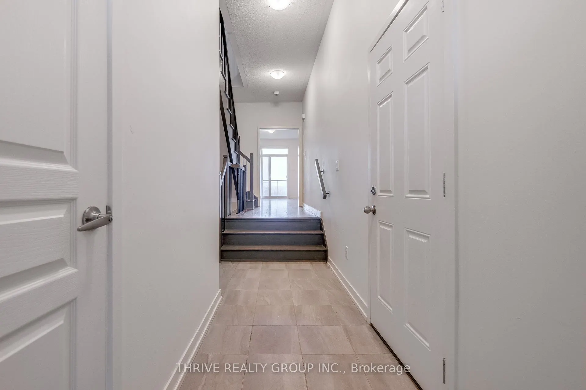 3165 Mintwood Circle