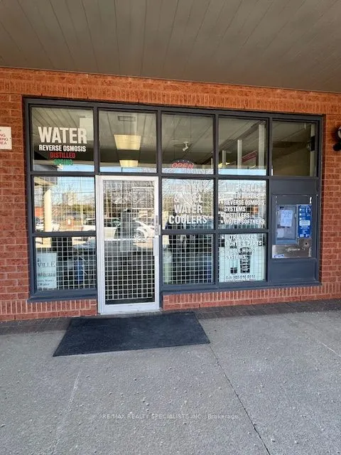 1960 Dundas Street W, #9
