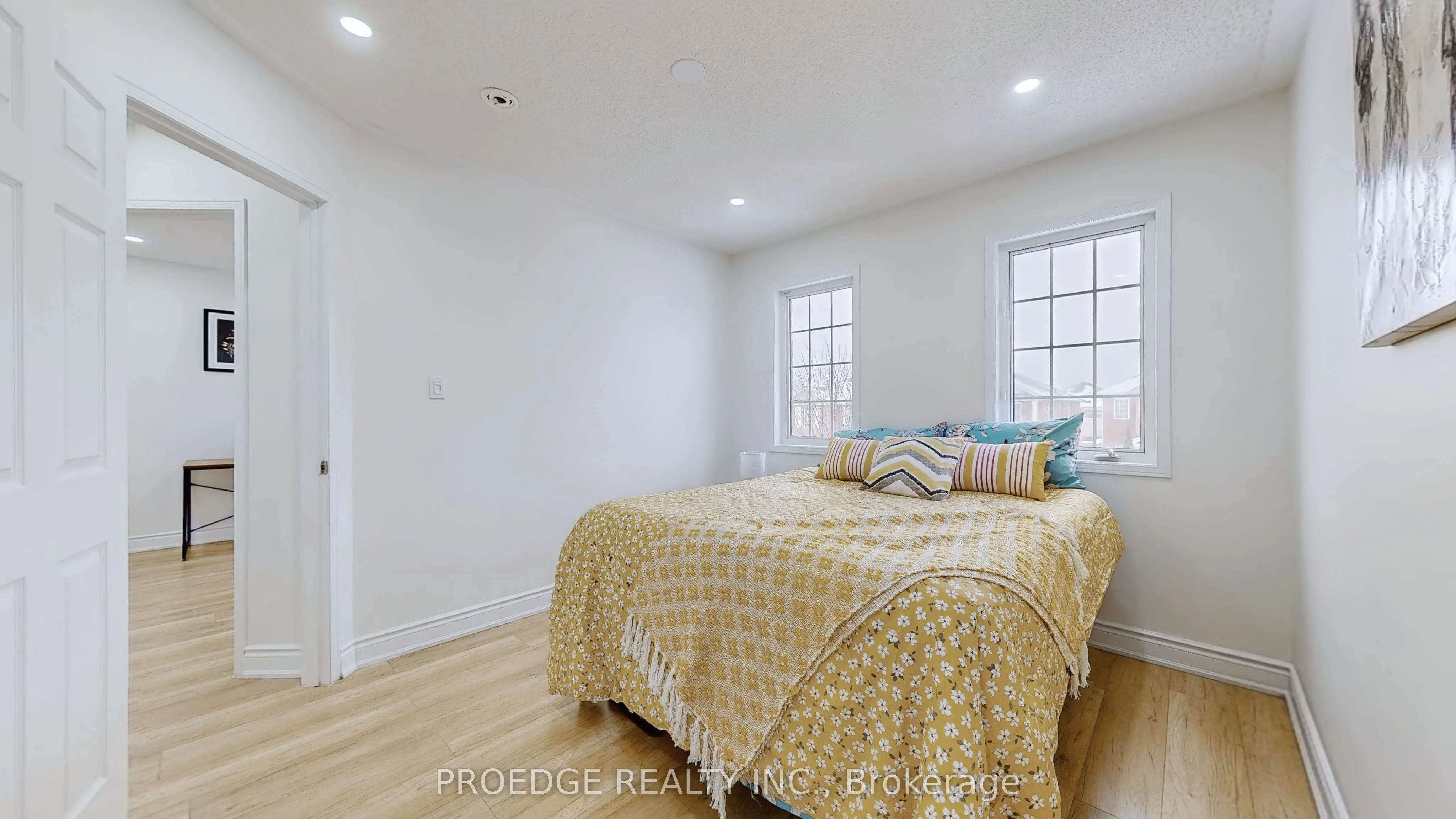 31 Luella Crescent