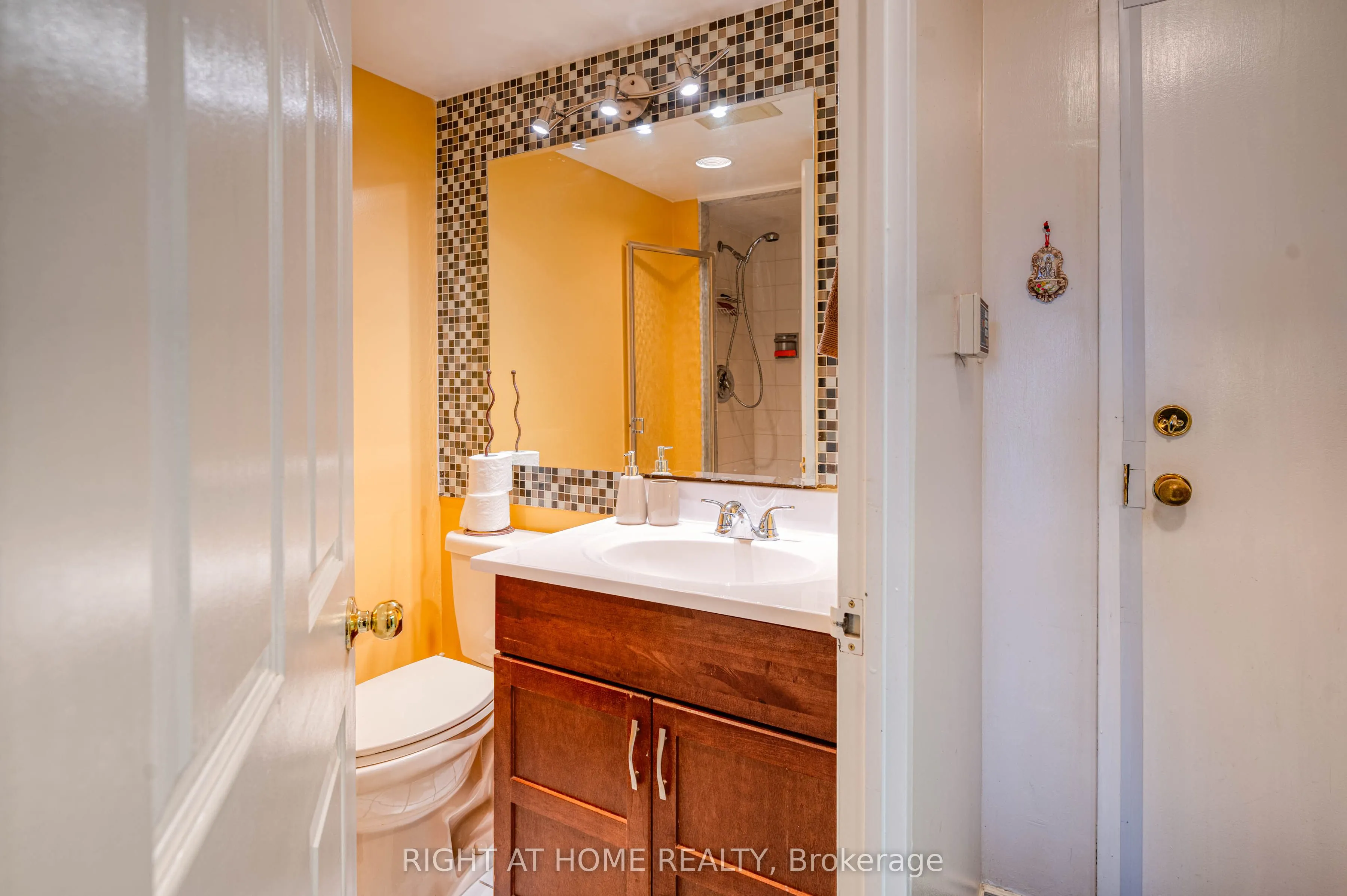 265 Enfield Place, #508