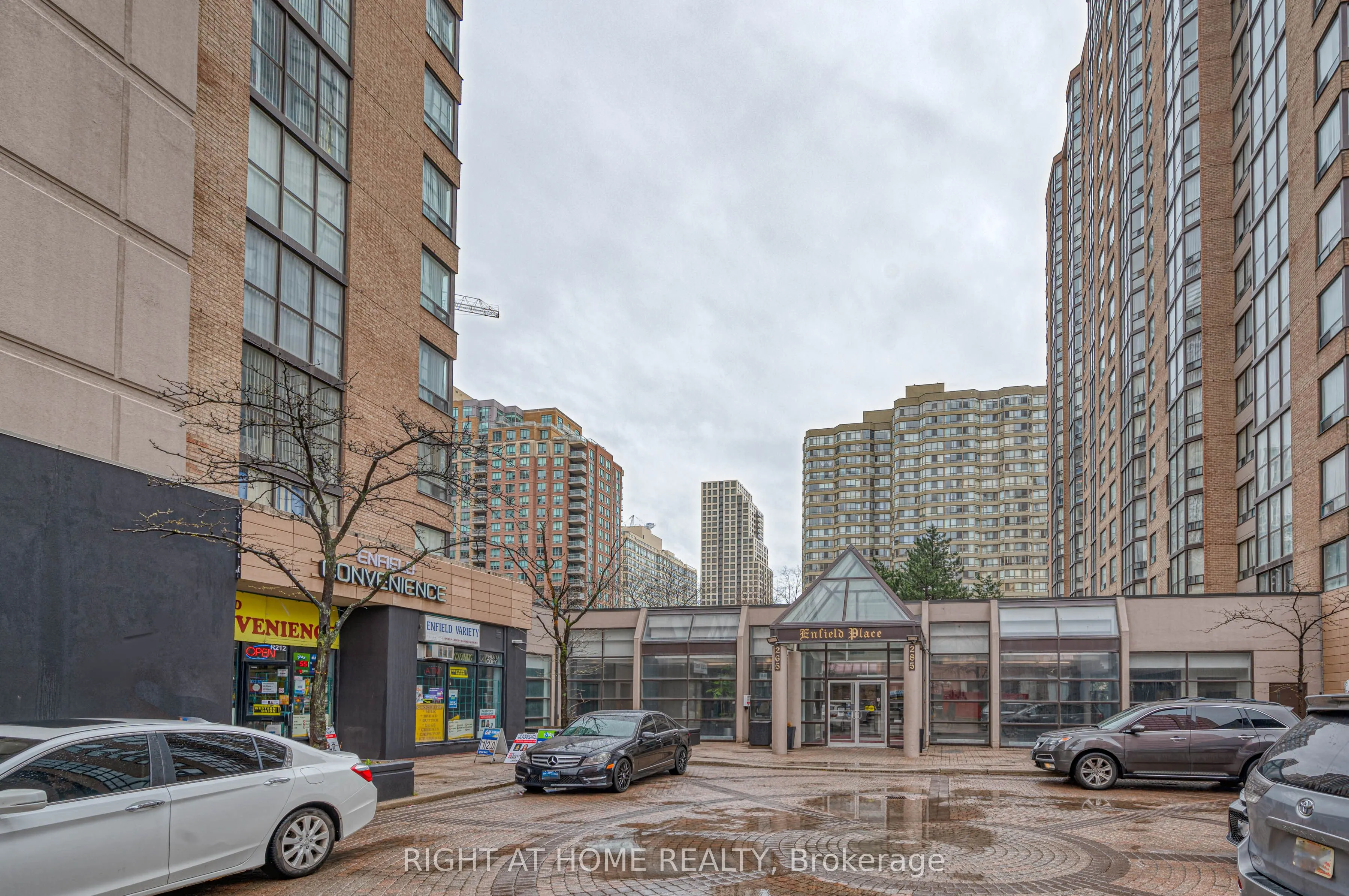 265 Enfield Place, #508