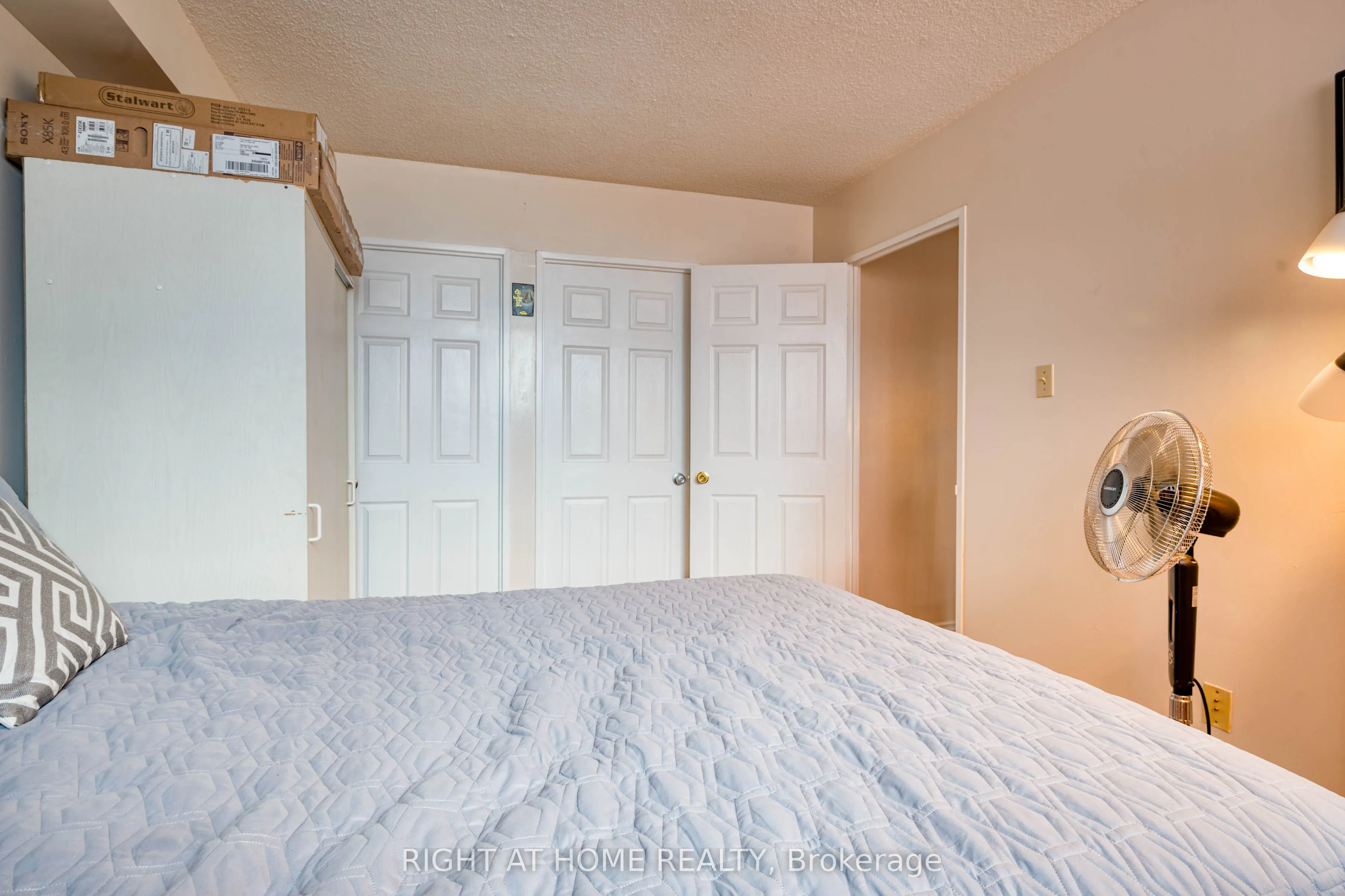 265 Enfield Place, #508