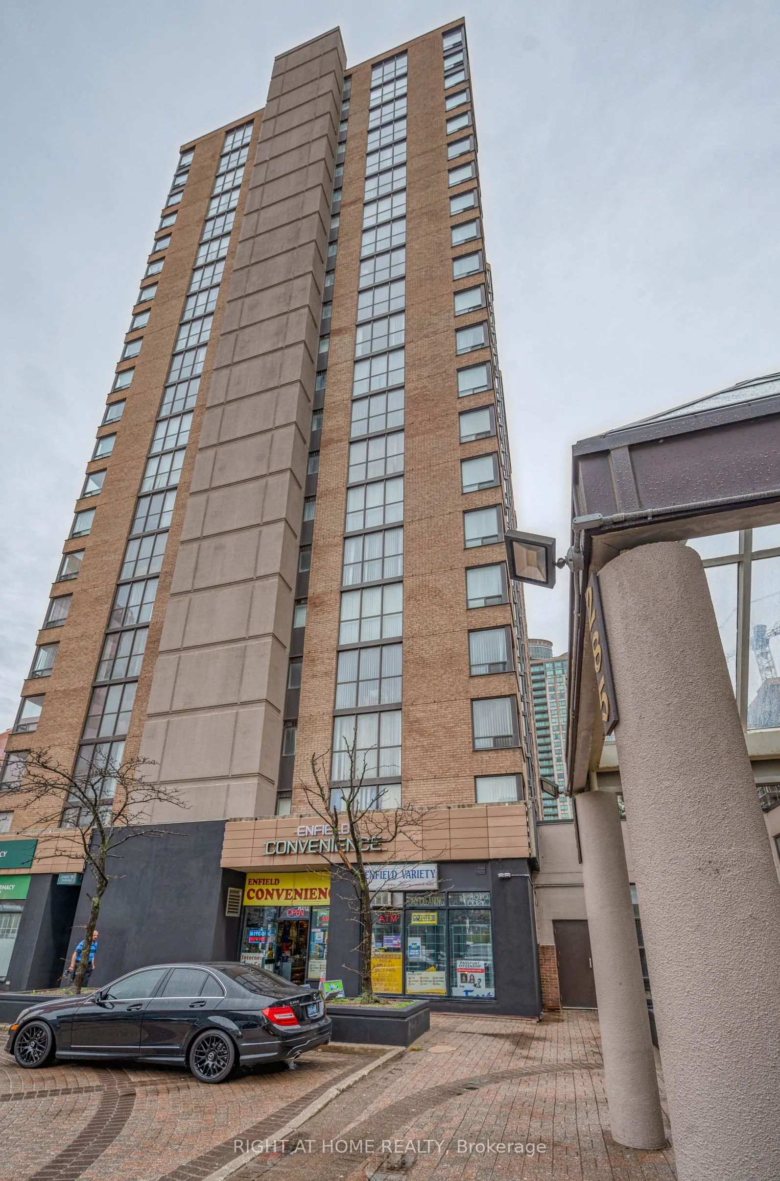 265 Enfield Place, #508