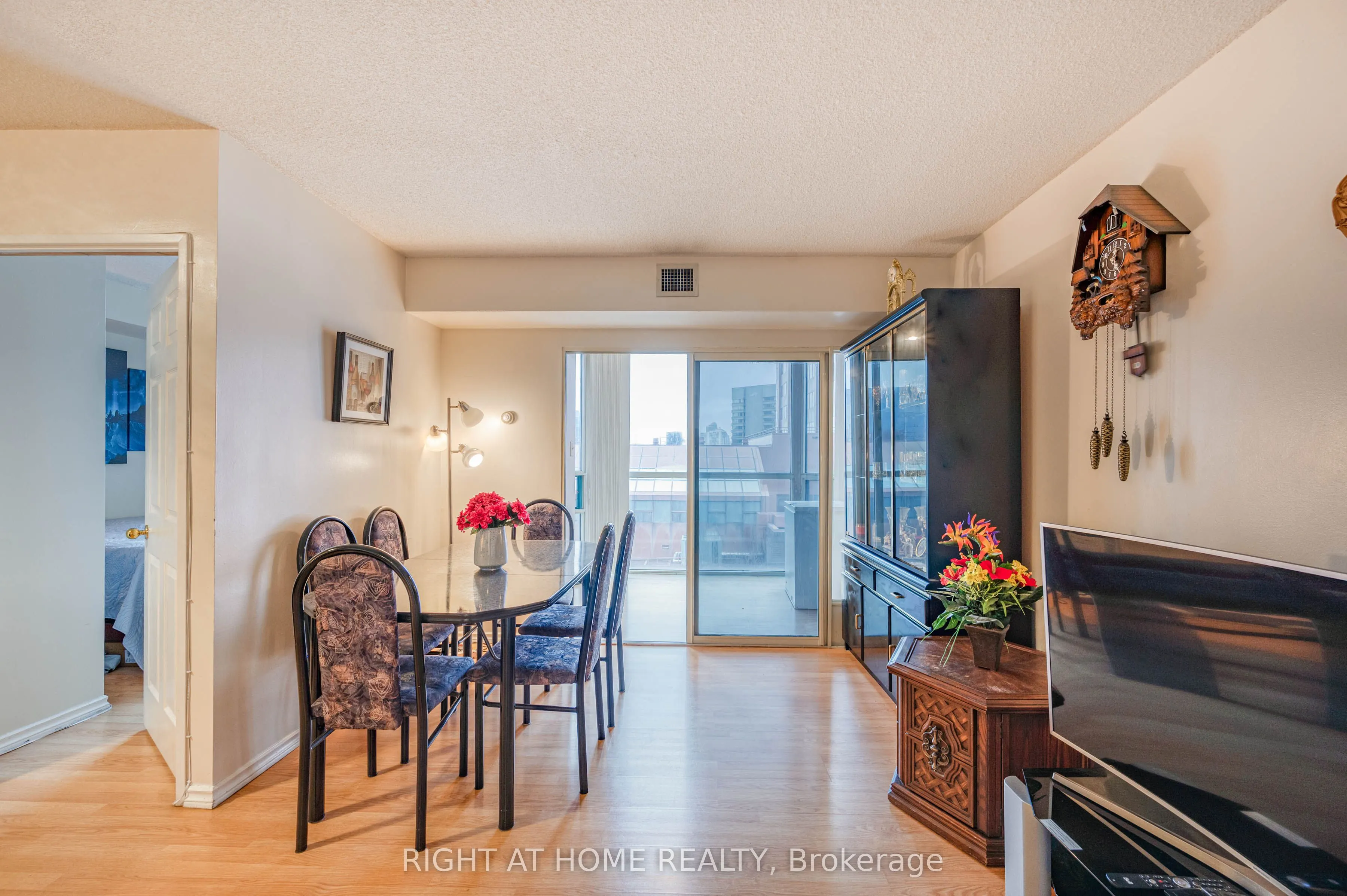 265 Enfield Place, #508