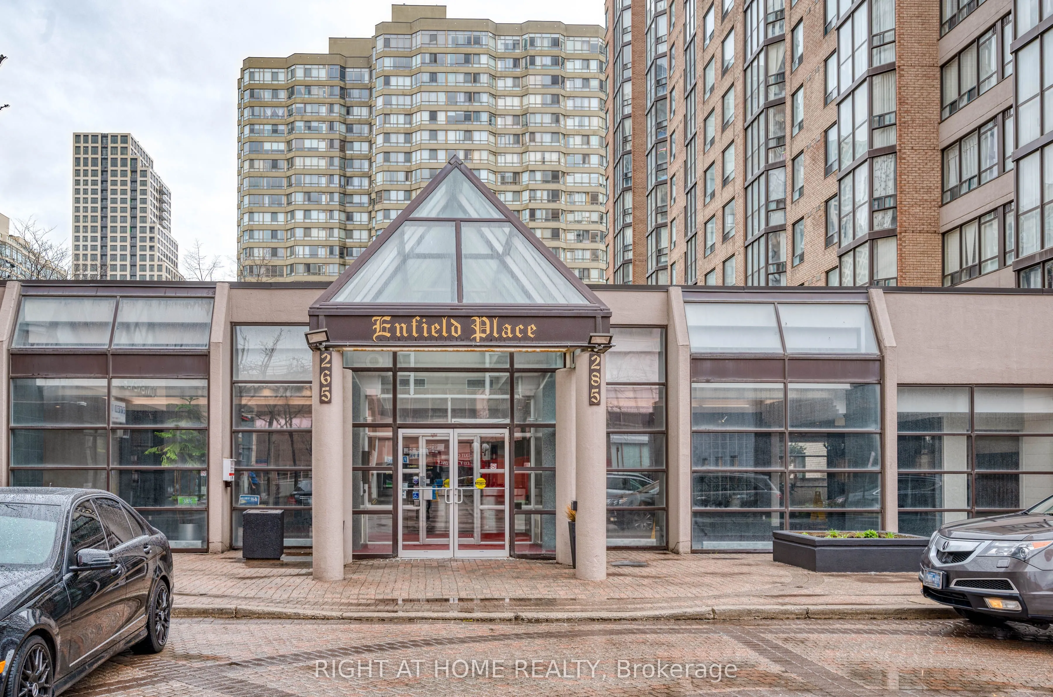 265 Enfield Place, #508