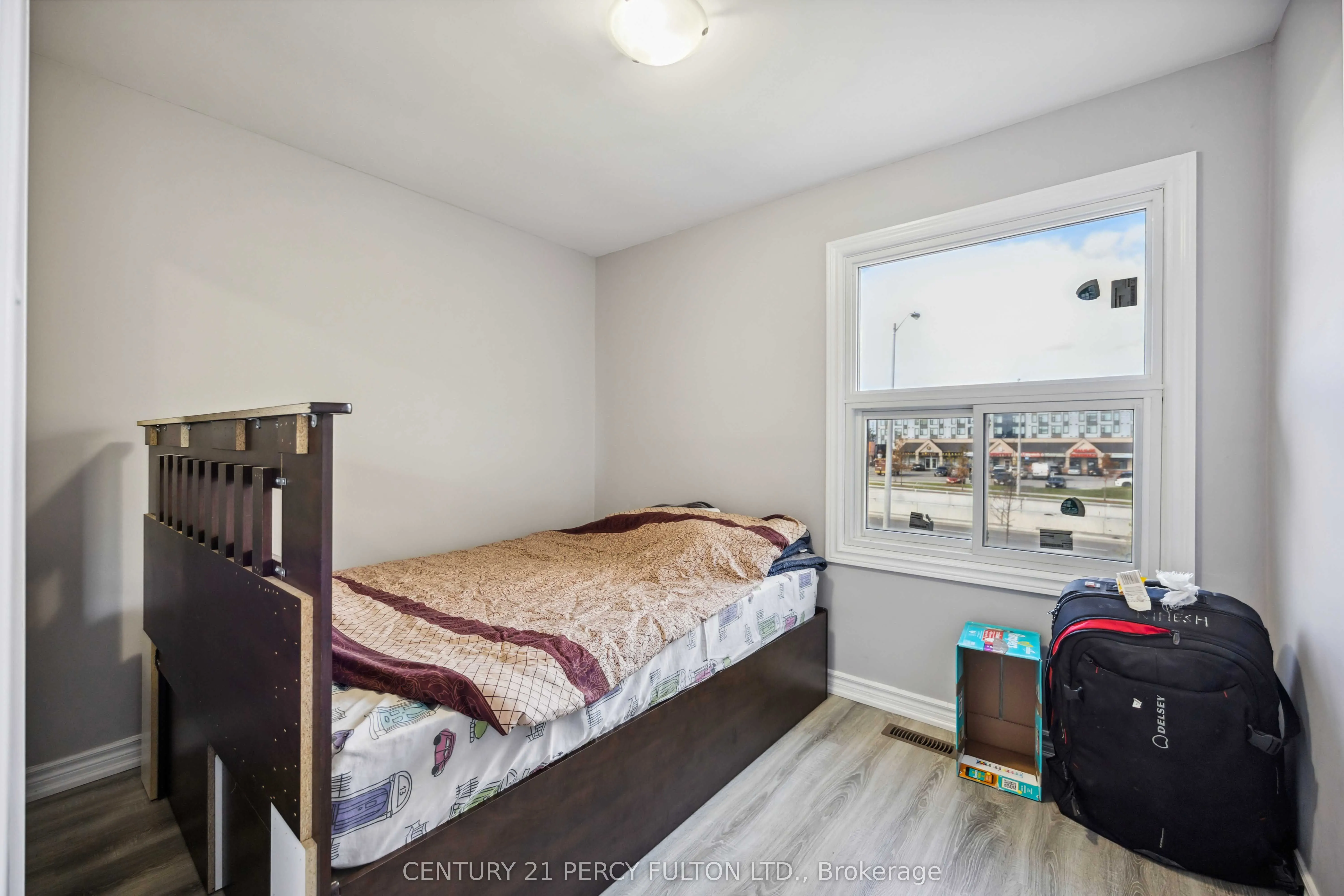 47 Woolenscote Circle