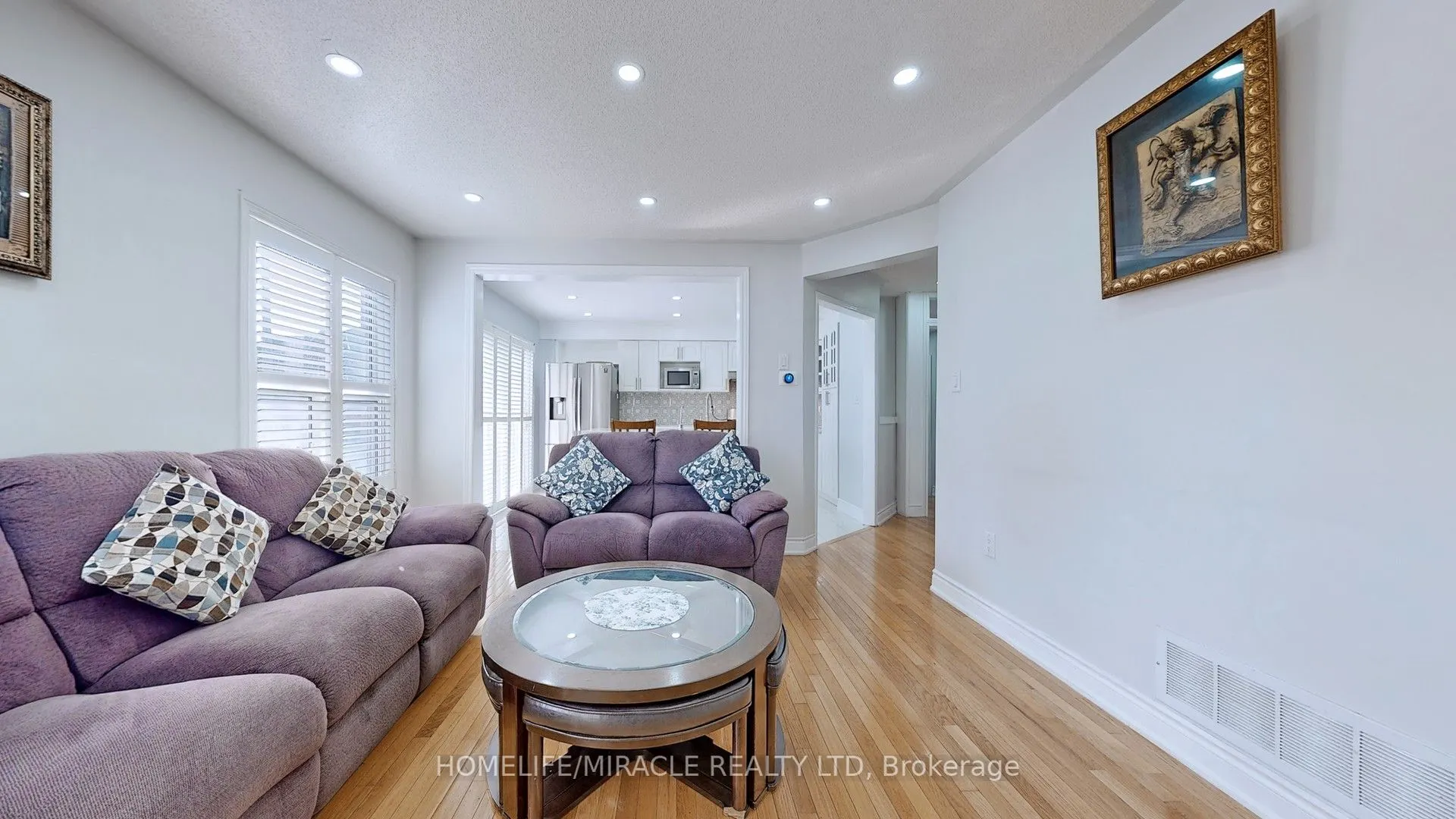 2 Clovercrest Drive