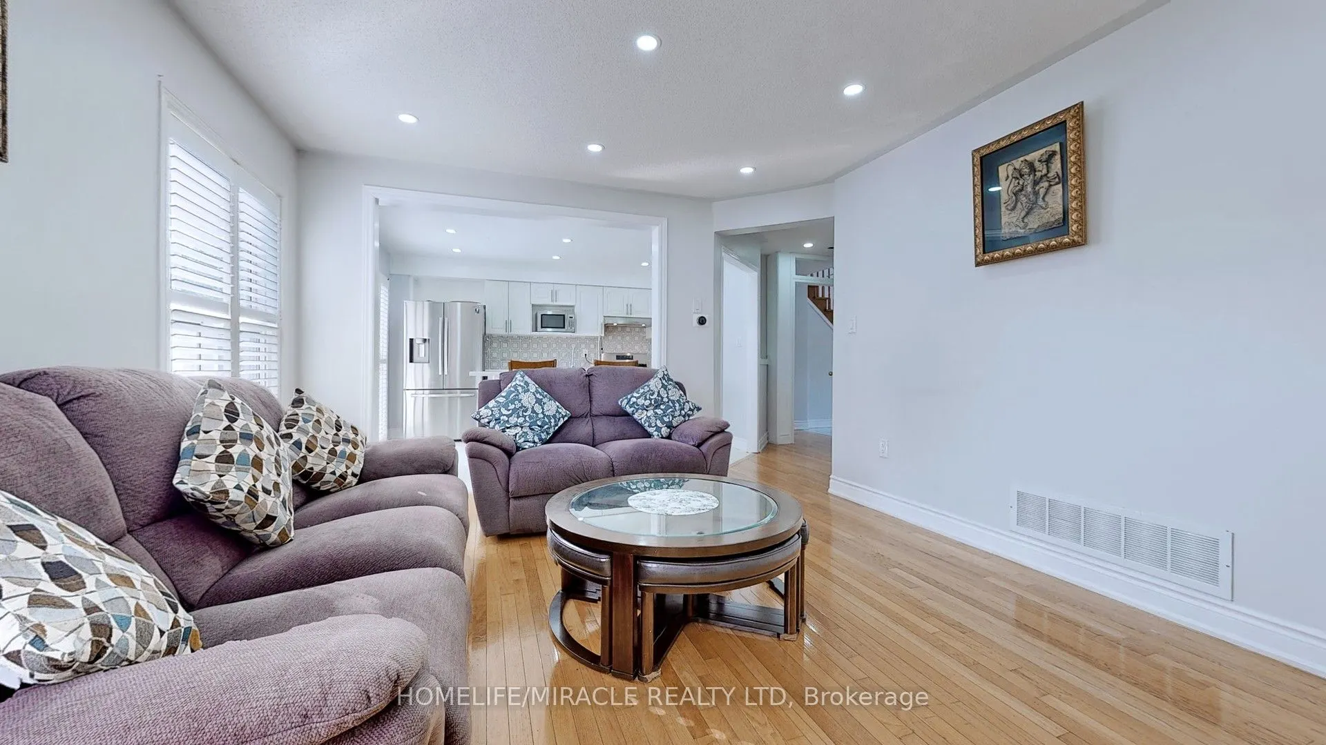 2 Clovercrest Drive