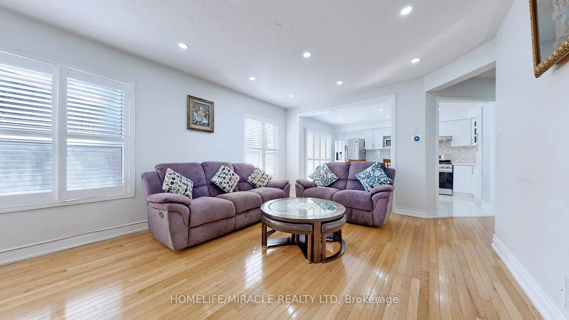 2 Clovercrest Drive