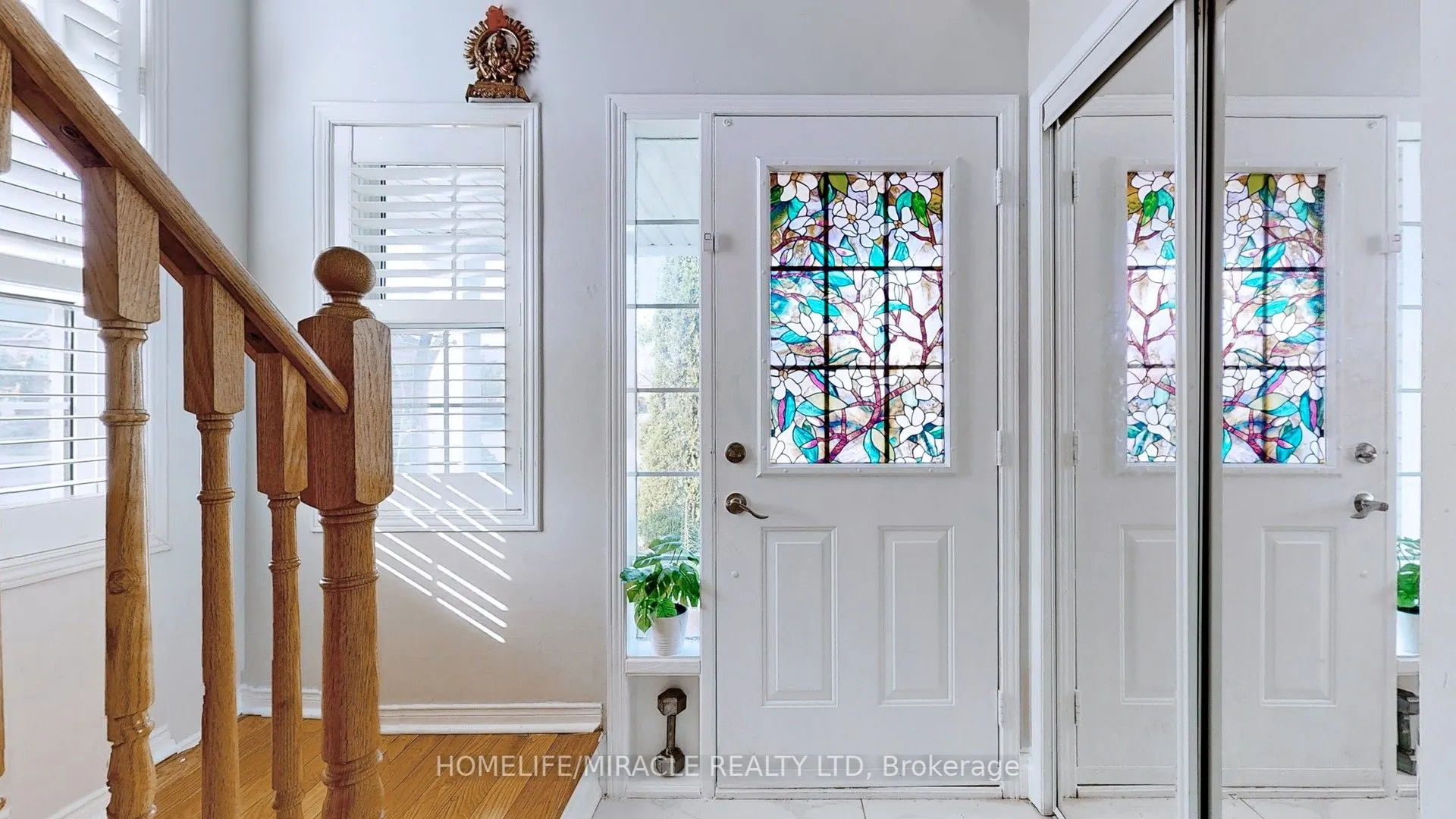 2 Clovercrest Drive