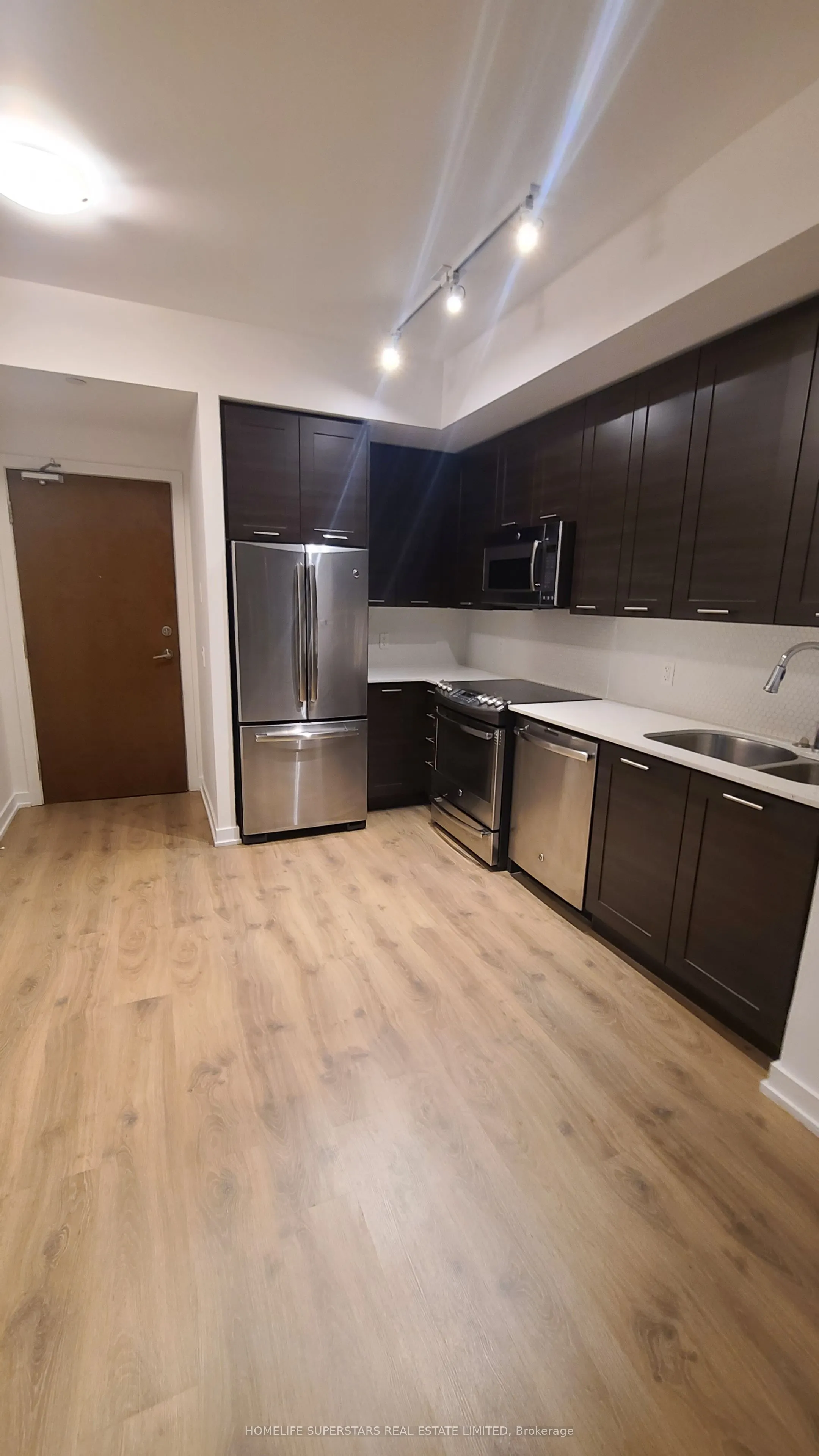 2212 Lake Shore Boulevard W, #2907