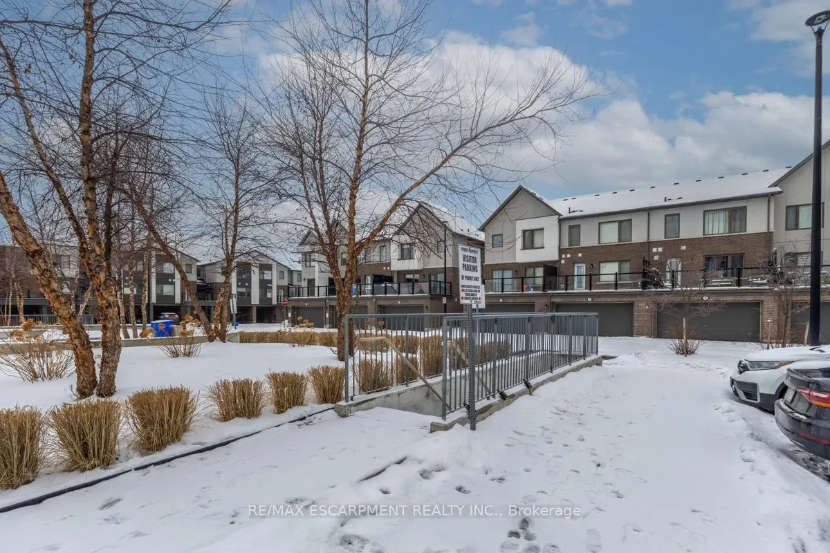 1105 Leger Way, #211