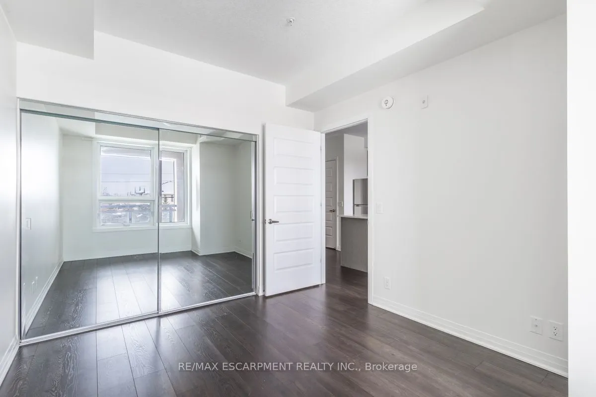 1105 Leger Way, #211