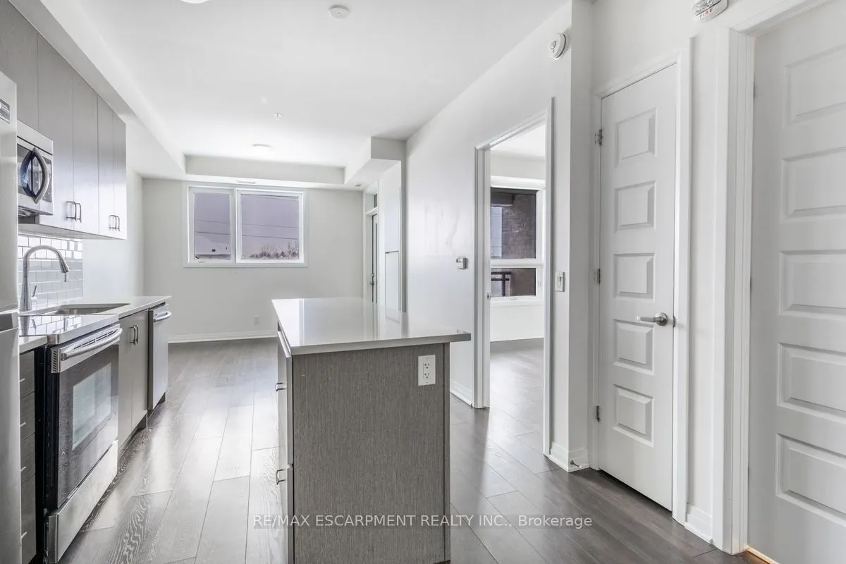 1105 Leger Way, #211