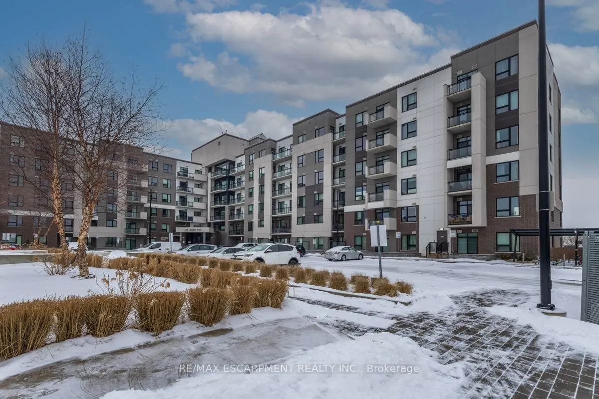 1105 Leger Way, #211