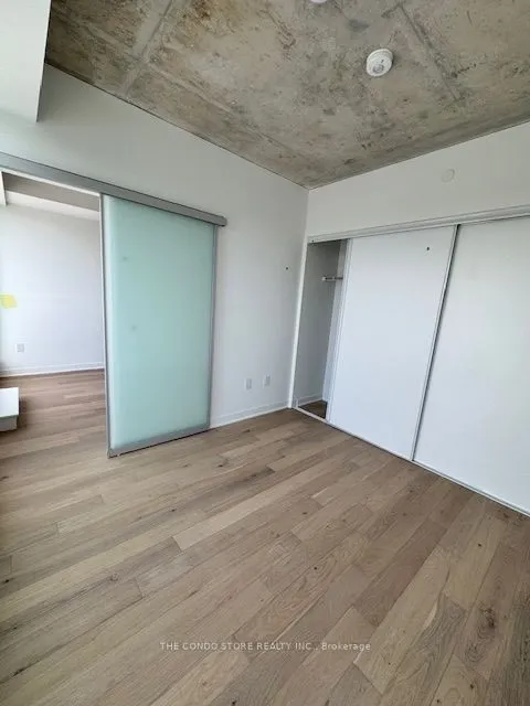 2625 Dundas Street W, #702