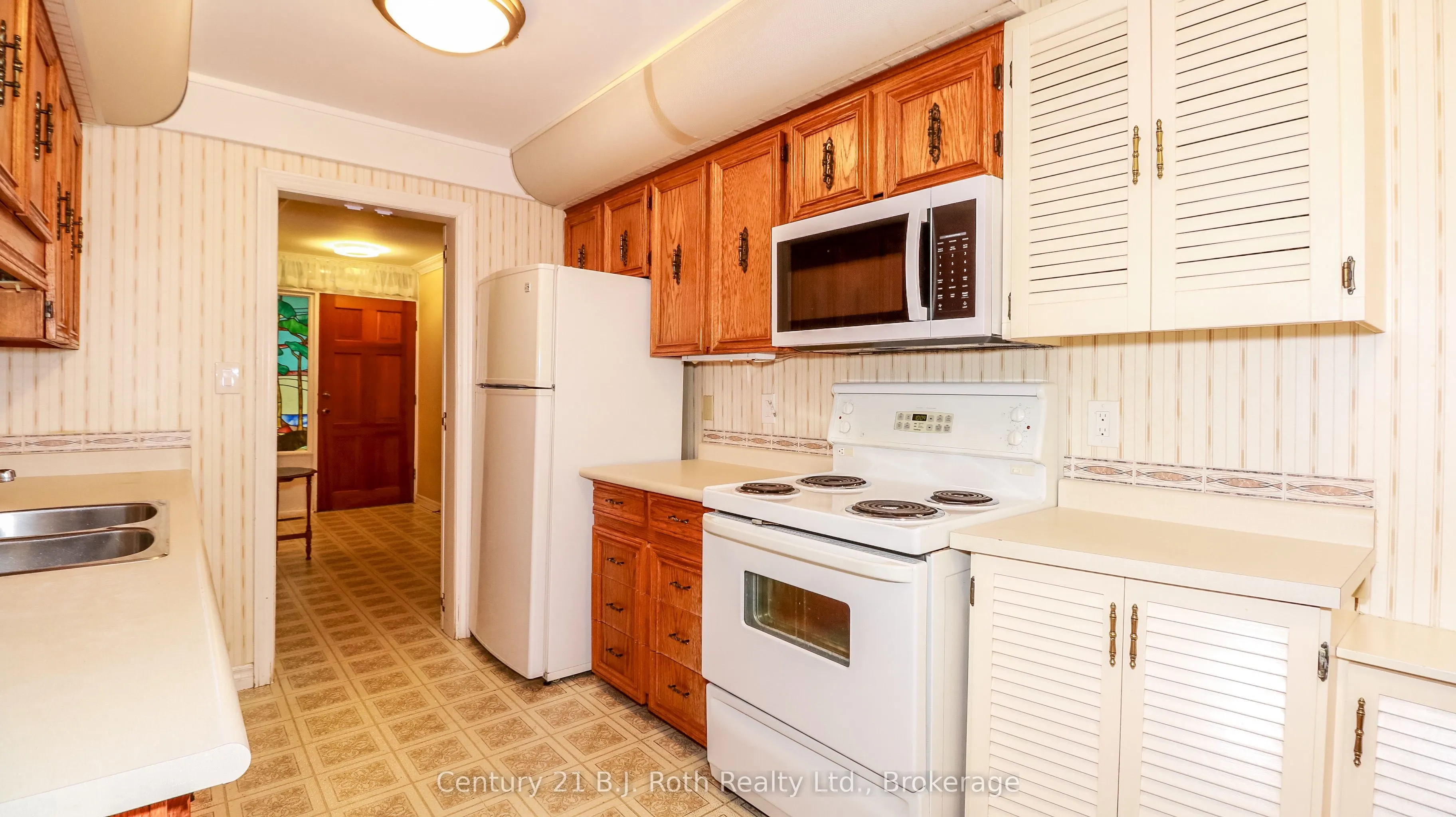 25 Redstone Path, #25