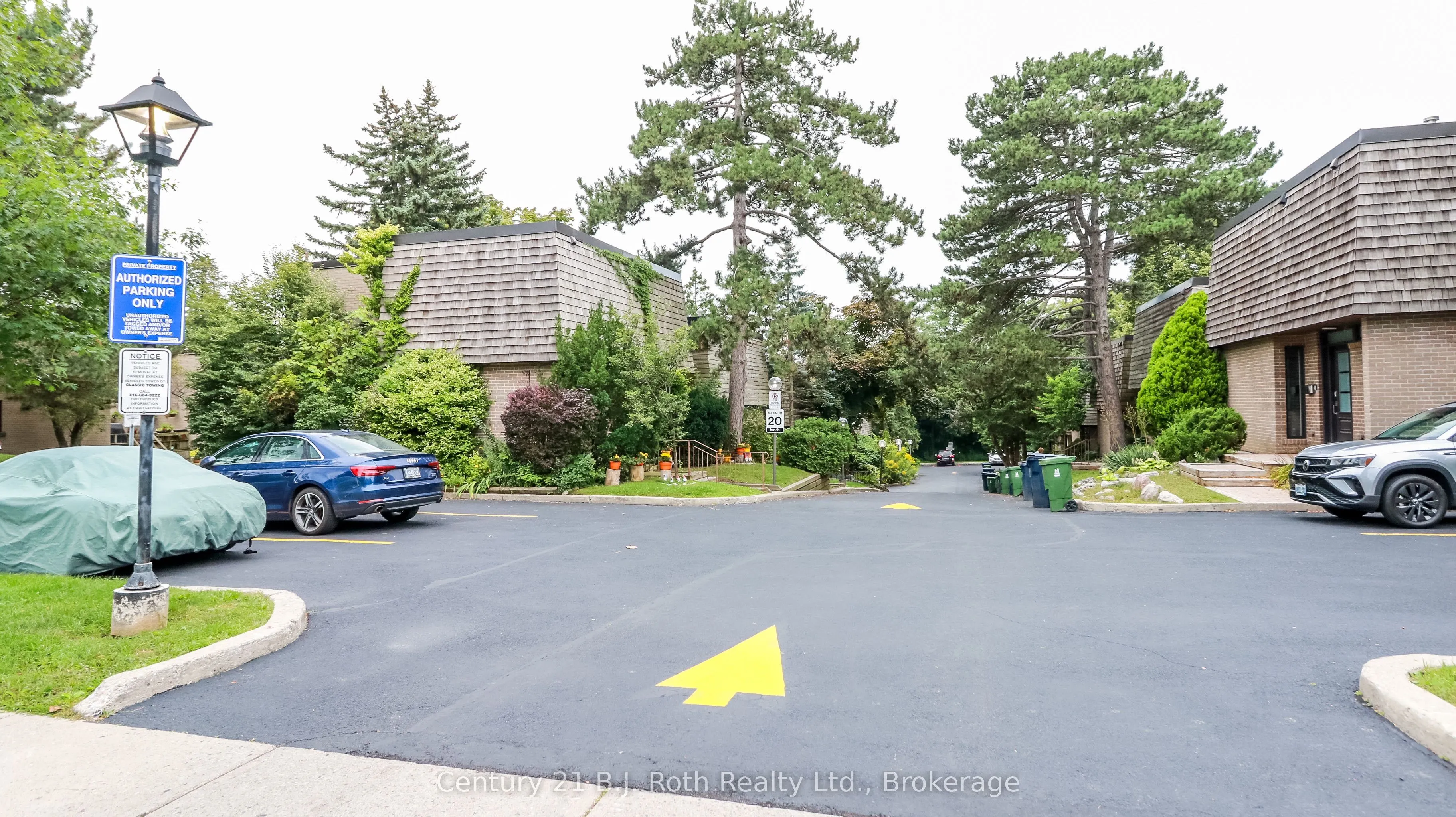 25 Redstone Path, #25
