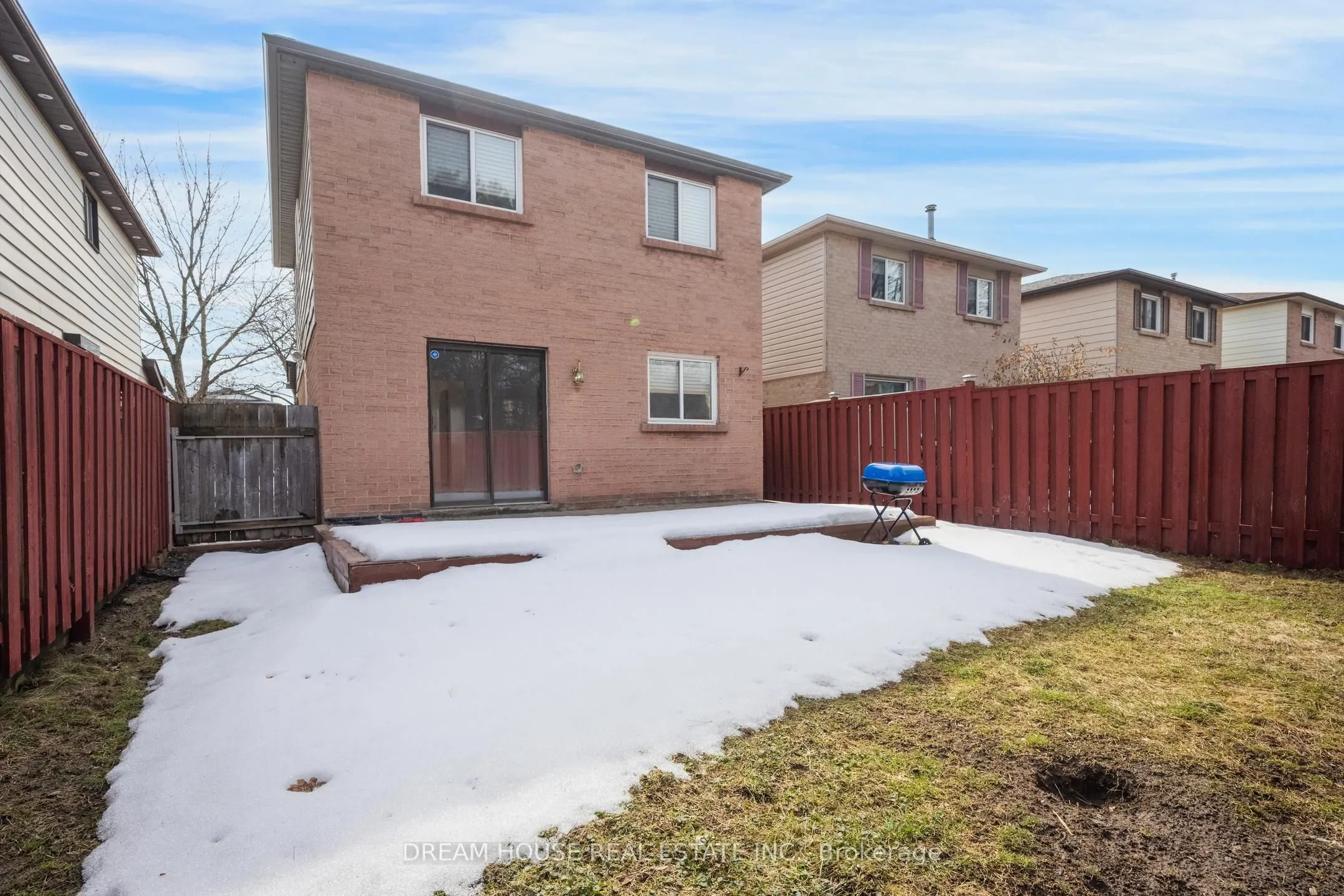 31 Wheatfield Road