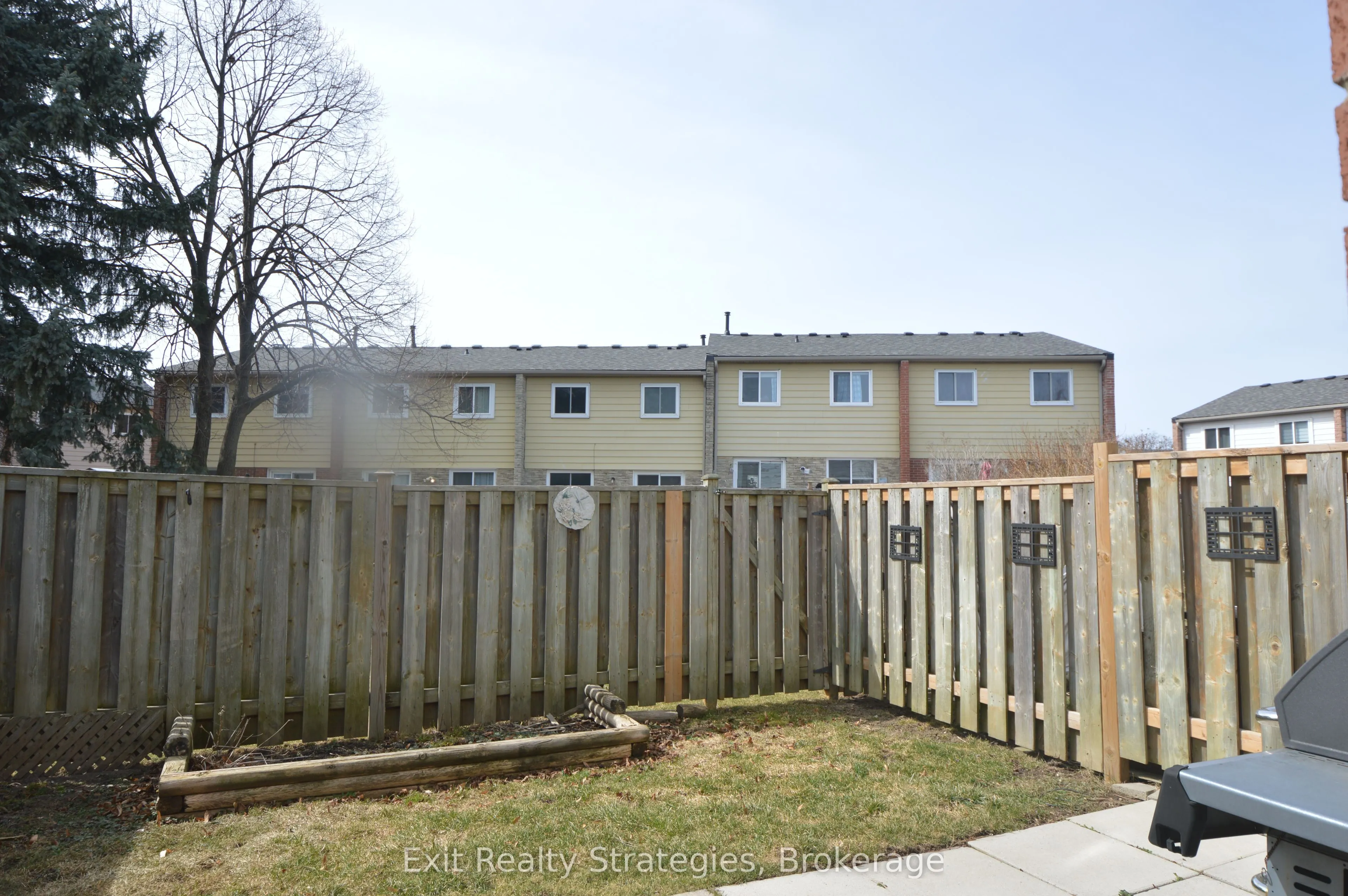 900 Central Park Drive N #78