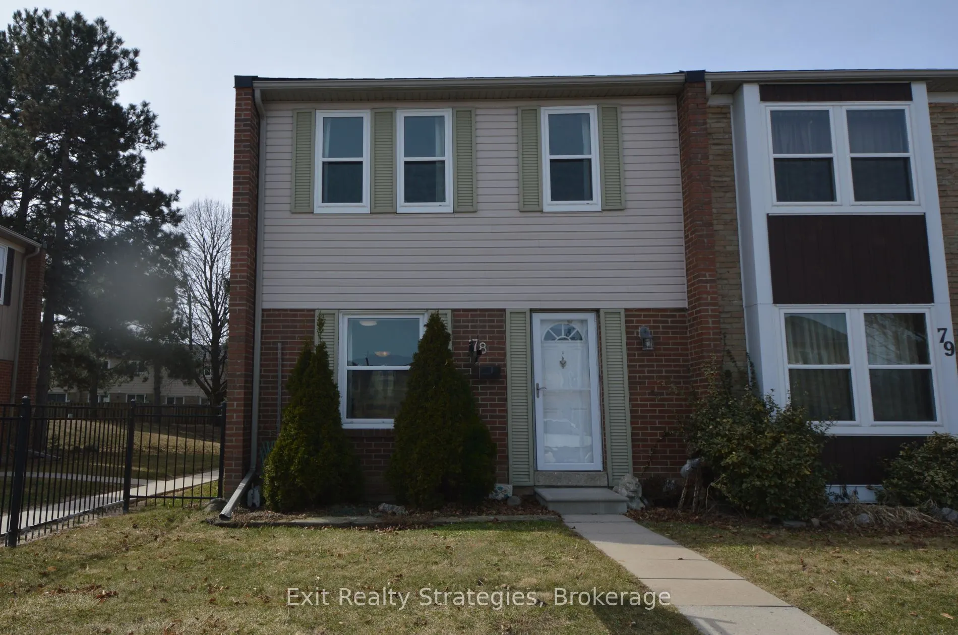 900 Central Park Drive N #78
