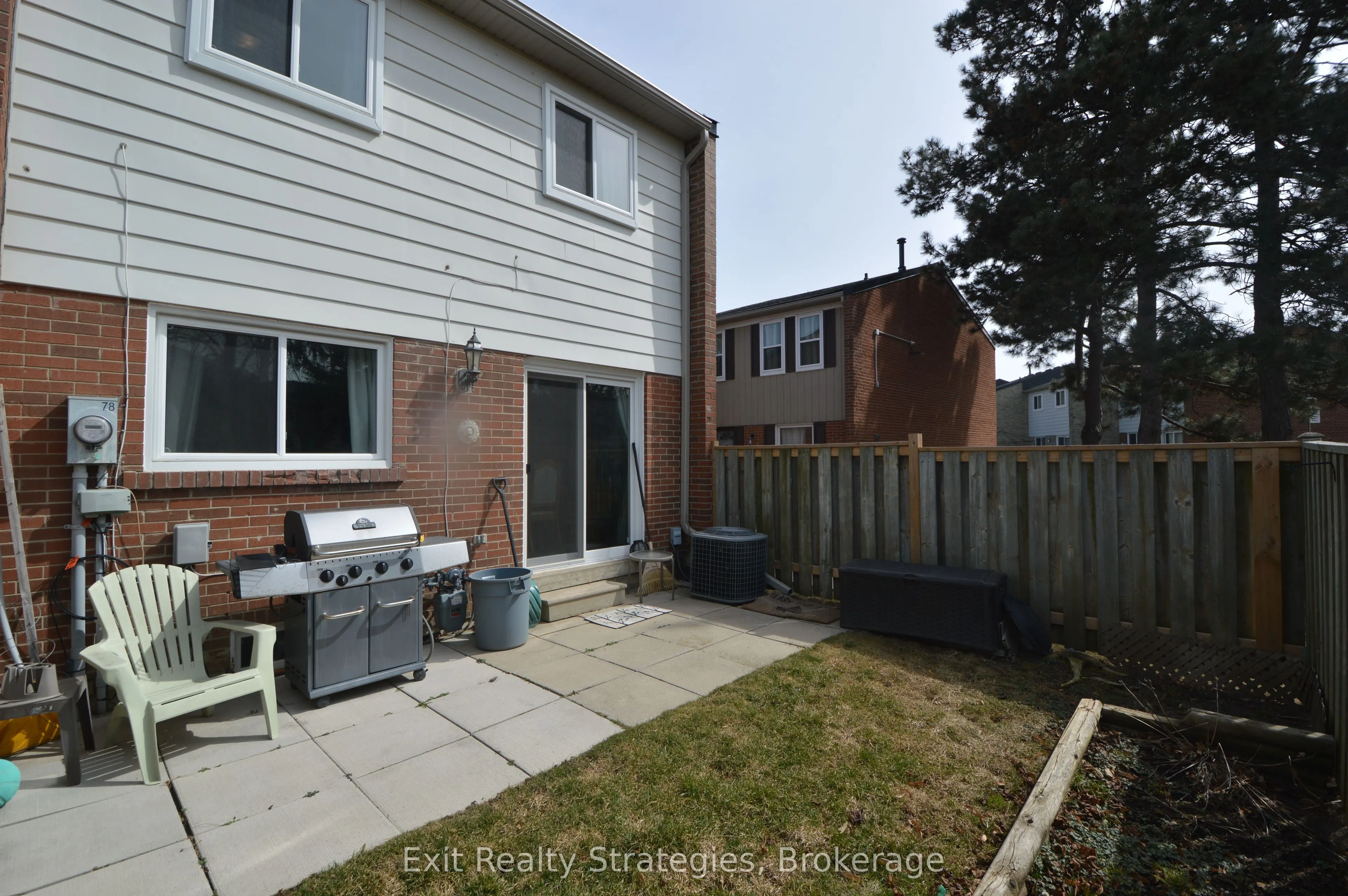 900 Central Park Drive N #78