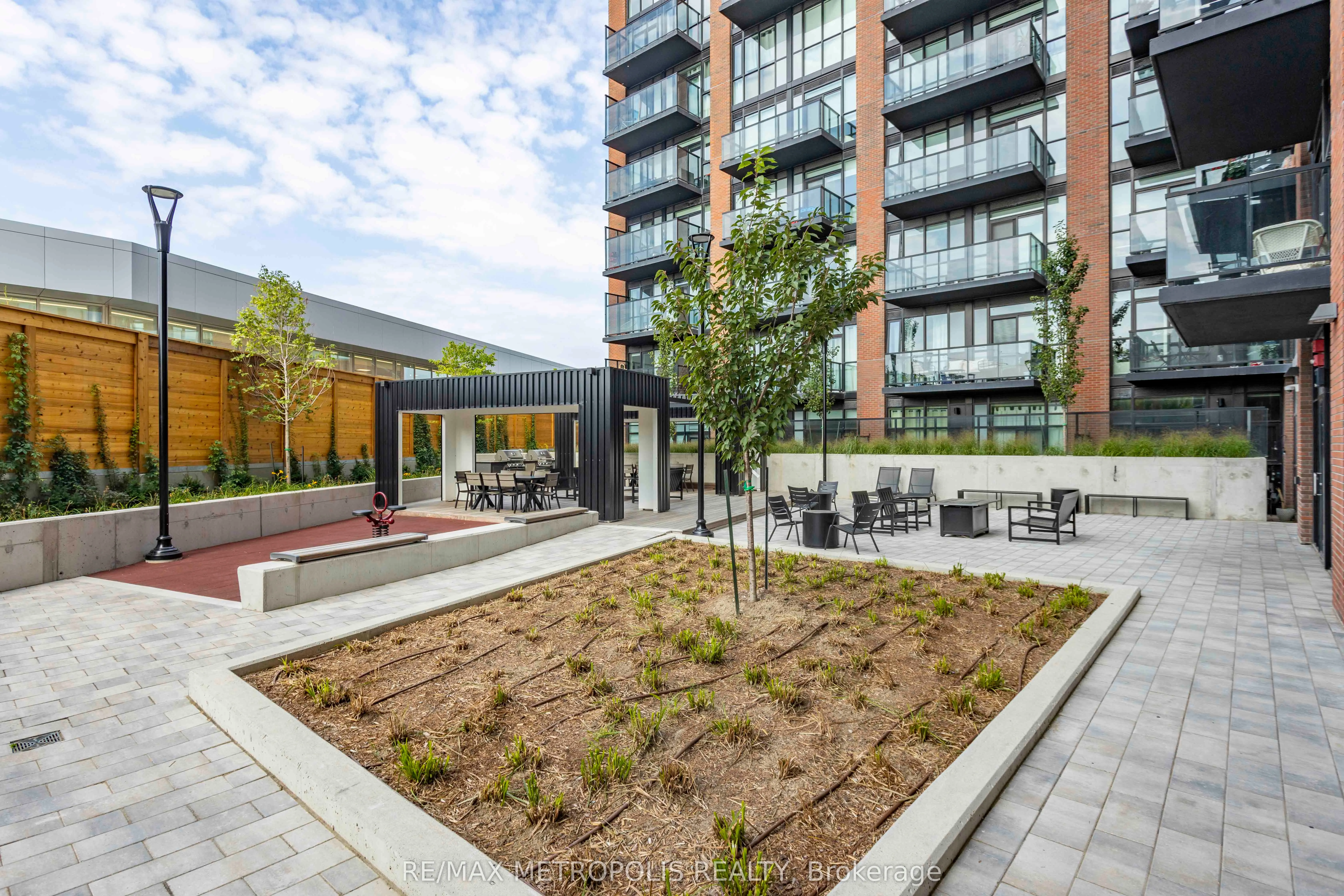 2300 St Clair Avenue W, #308