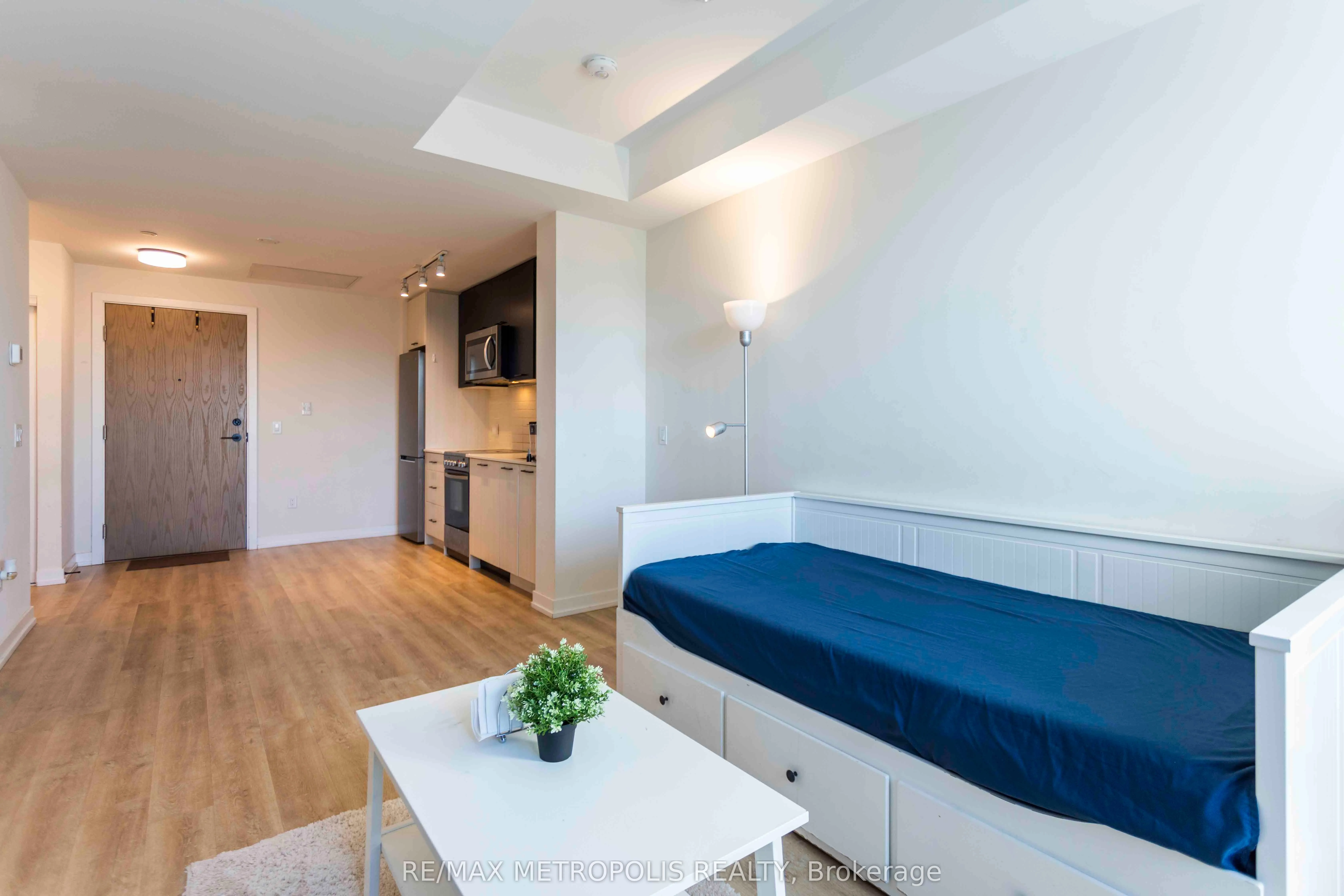 2300 St Clair Avenue W, #308