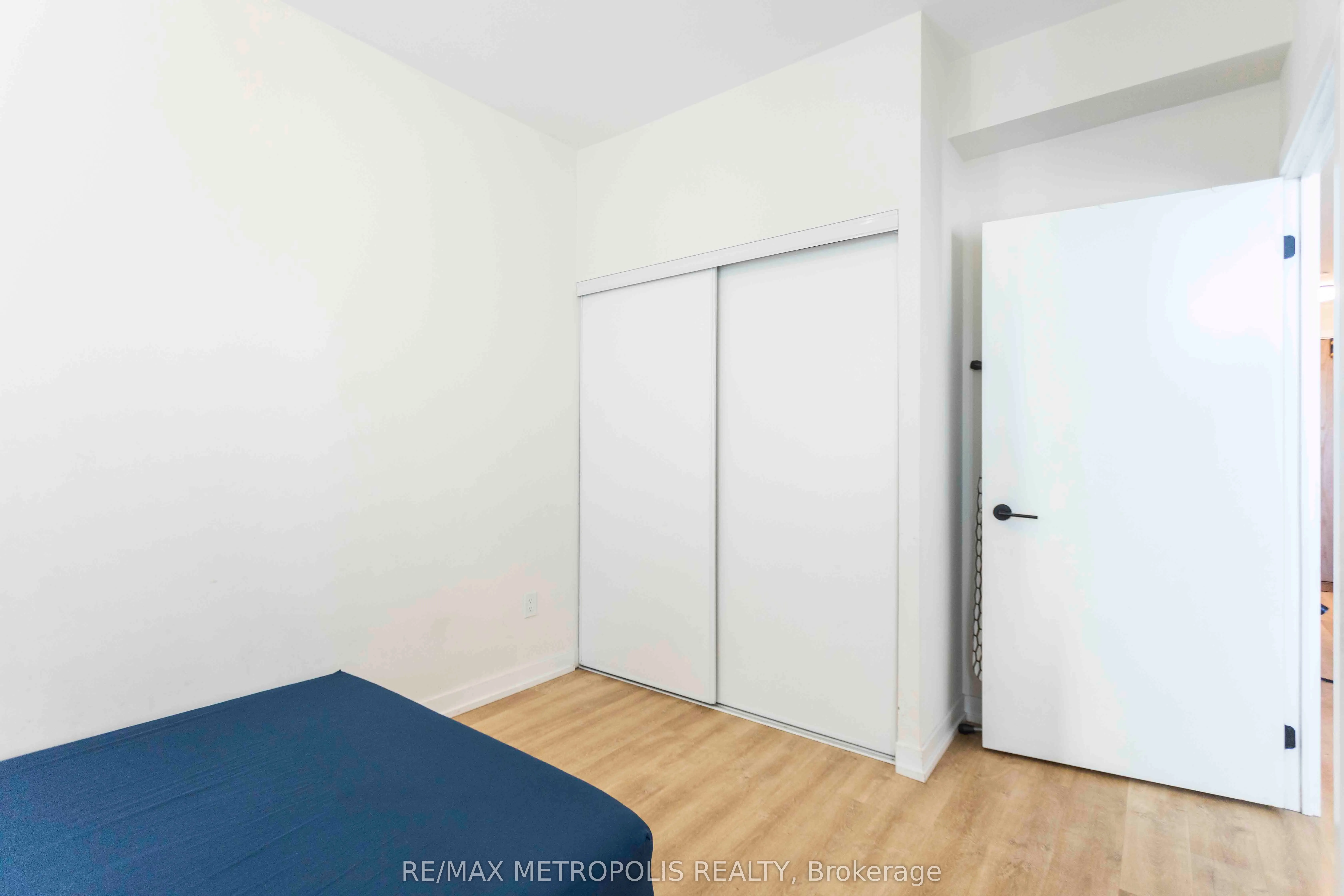 2300 St Clair Avenue W, #308
