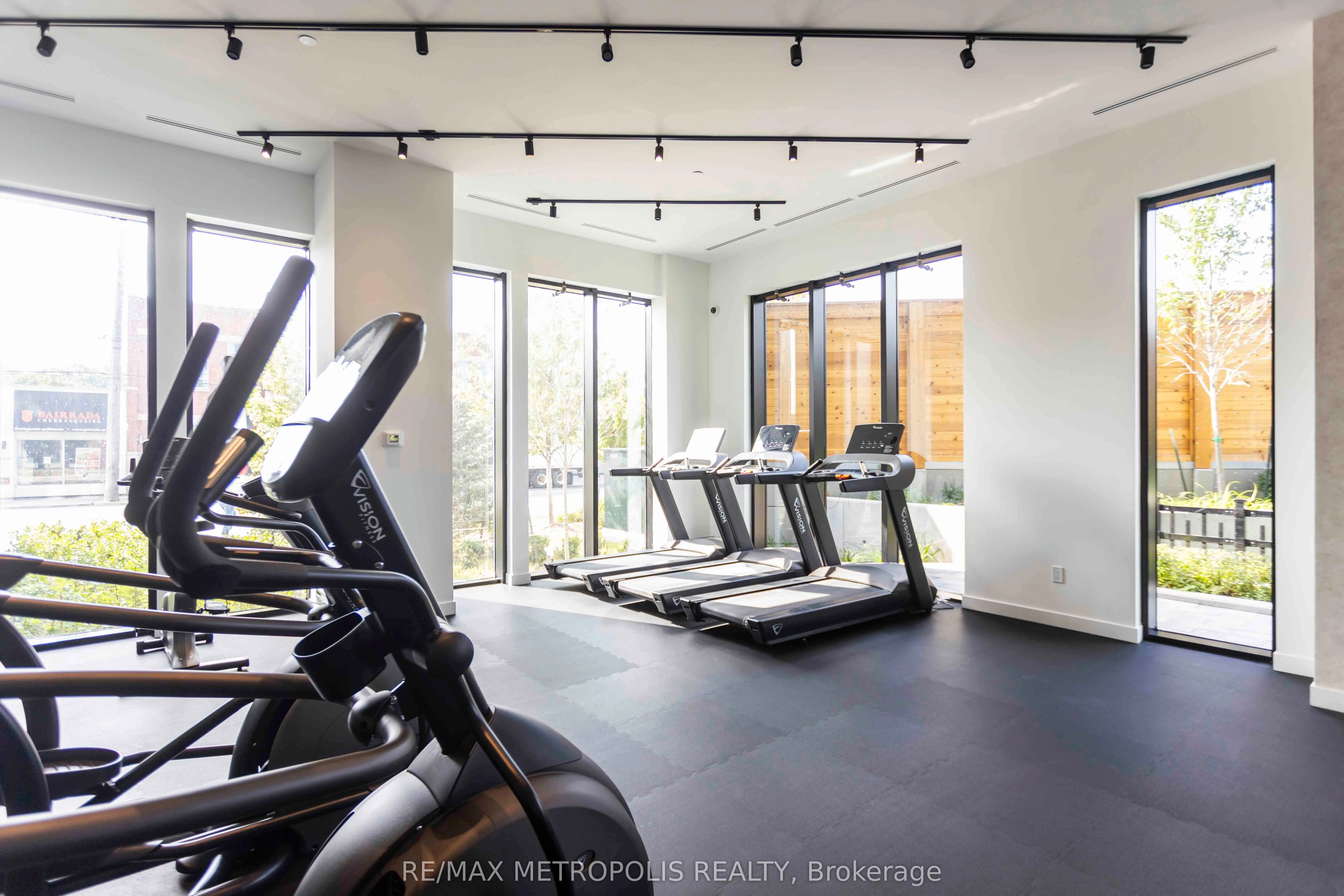 2300 St Clair Avenue W, #307