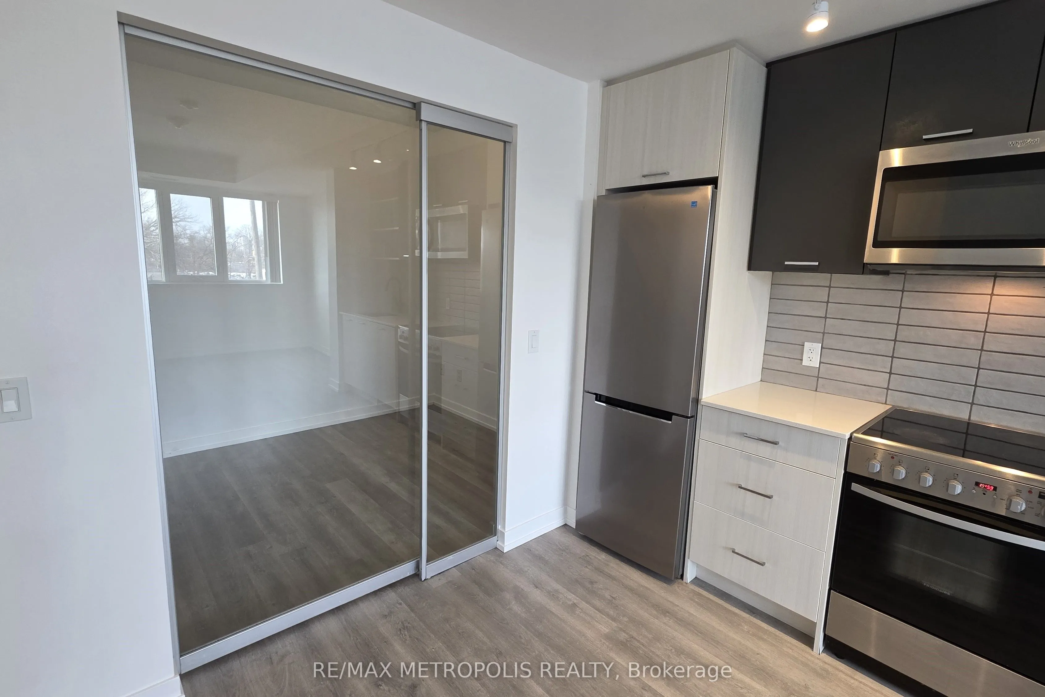 2300 St Clair Avenue W, #307