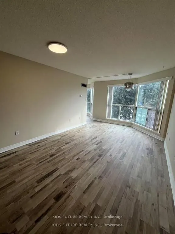 2177 Burnhamthorpe Road W, #401