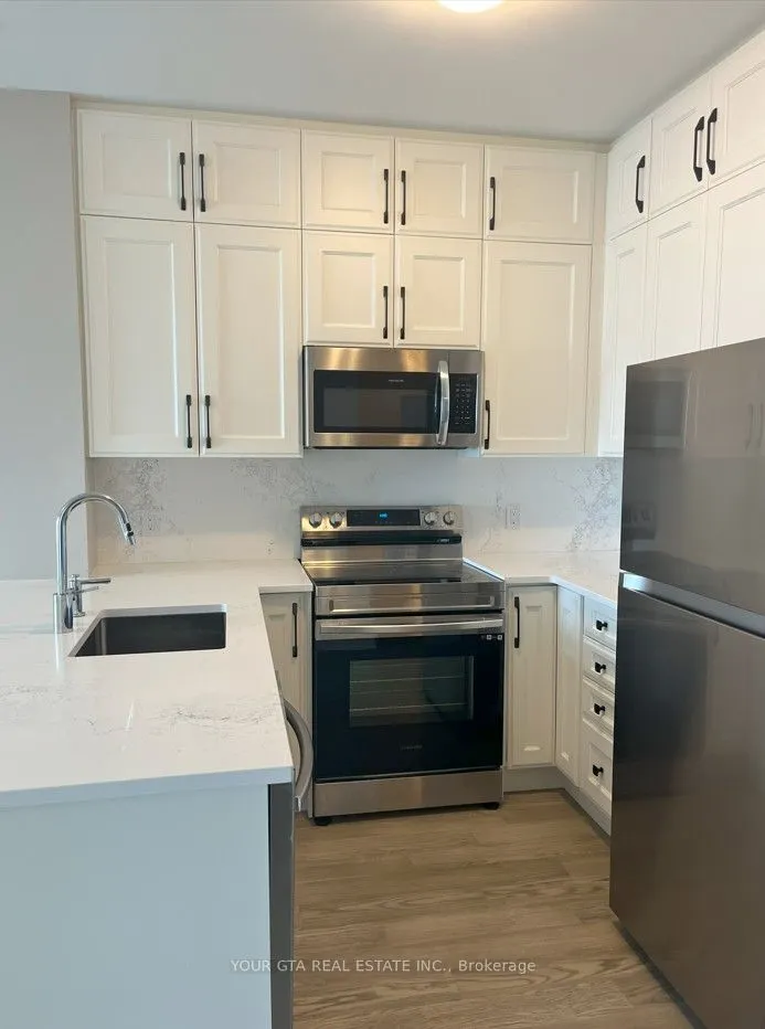 460 Gordon Krantz Avenue, #519