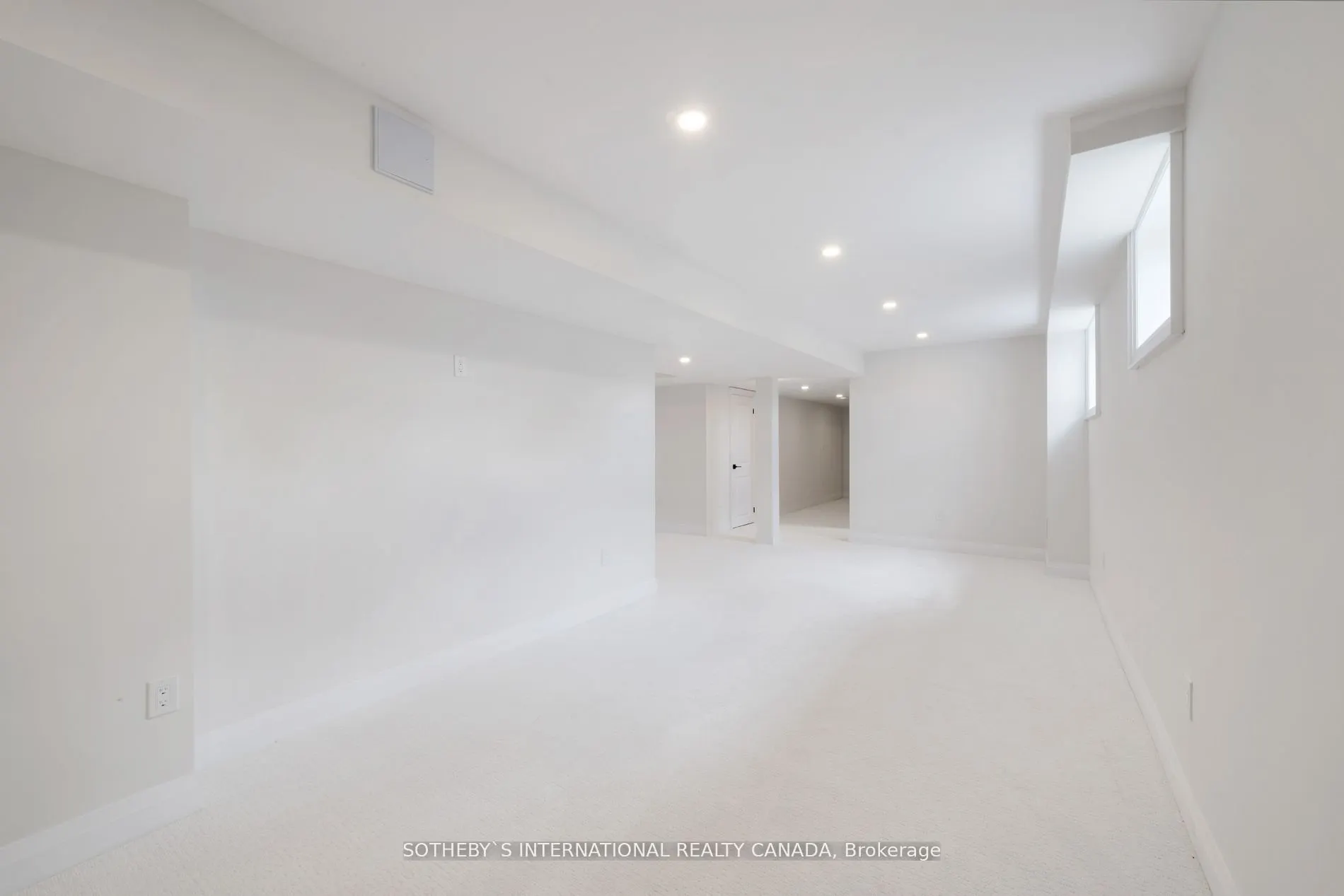 518 Markay Common
