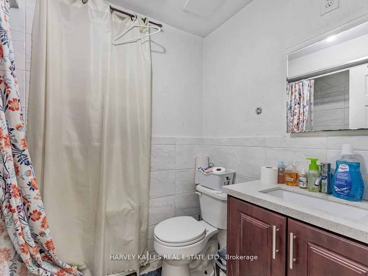 6 Carrington Avenue