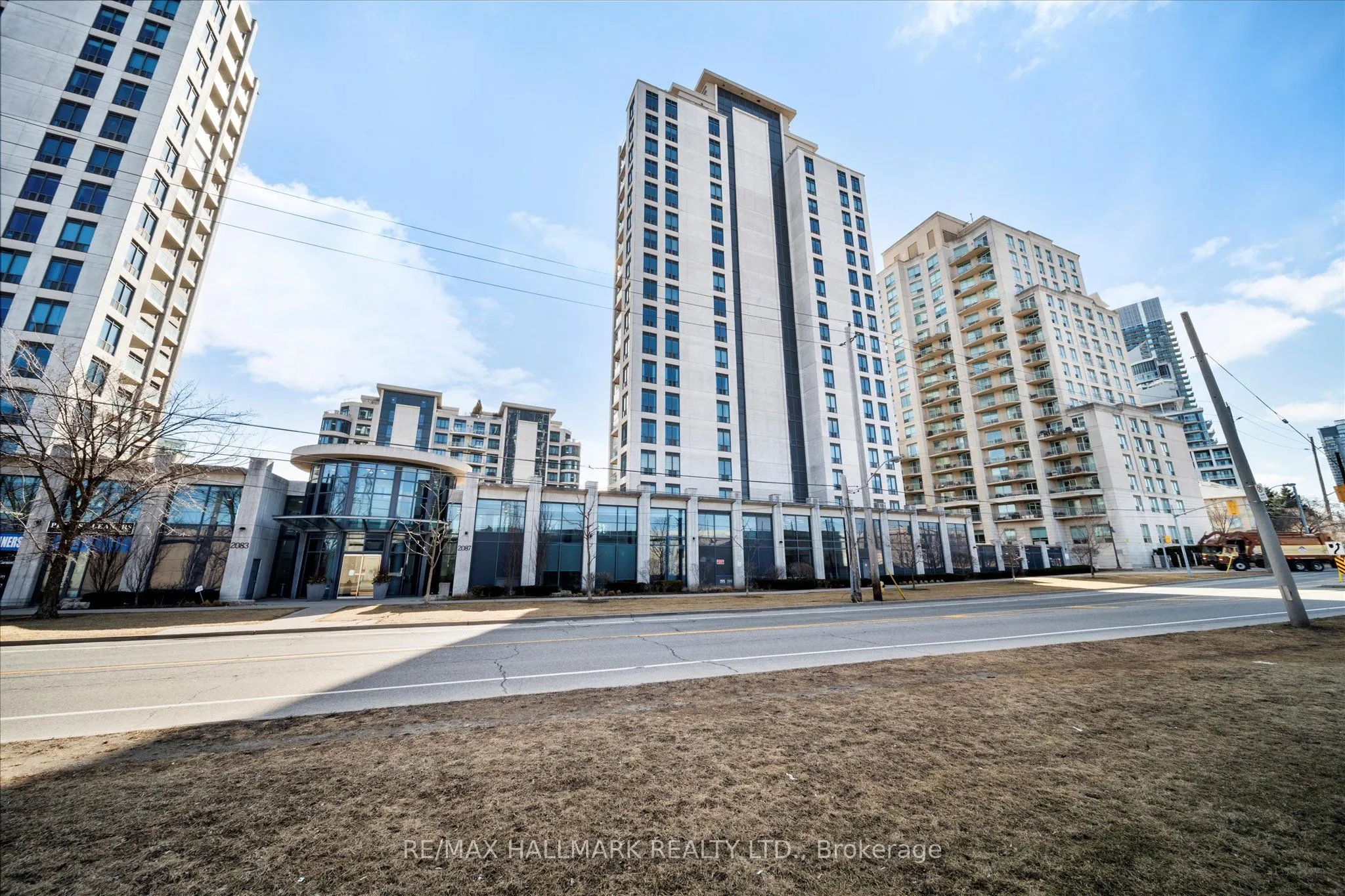 2087 Lakeshore Boulevard W, #803