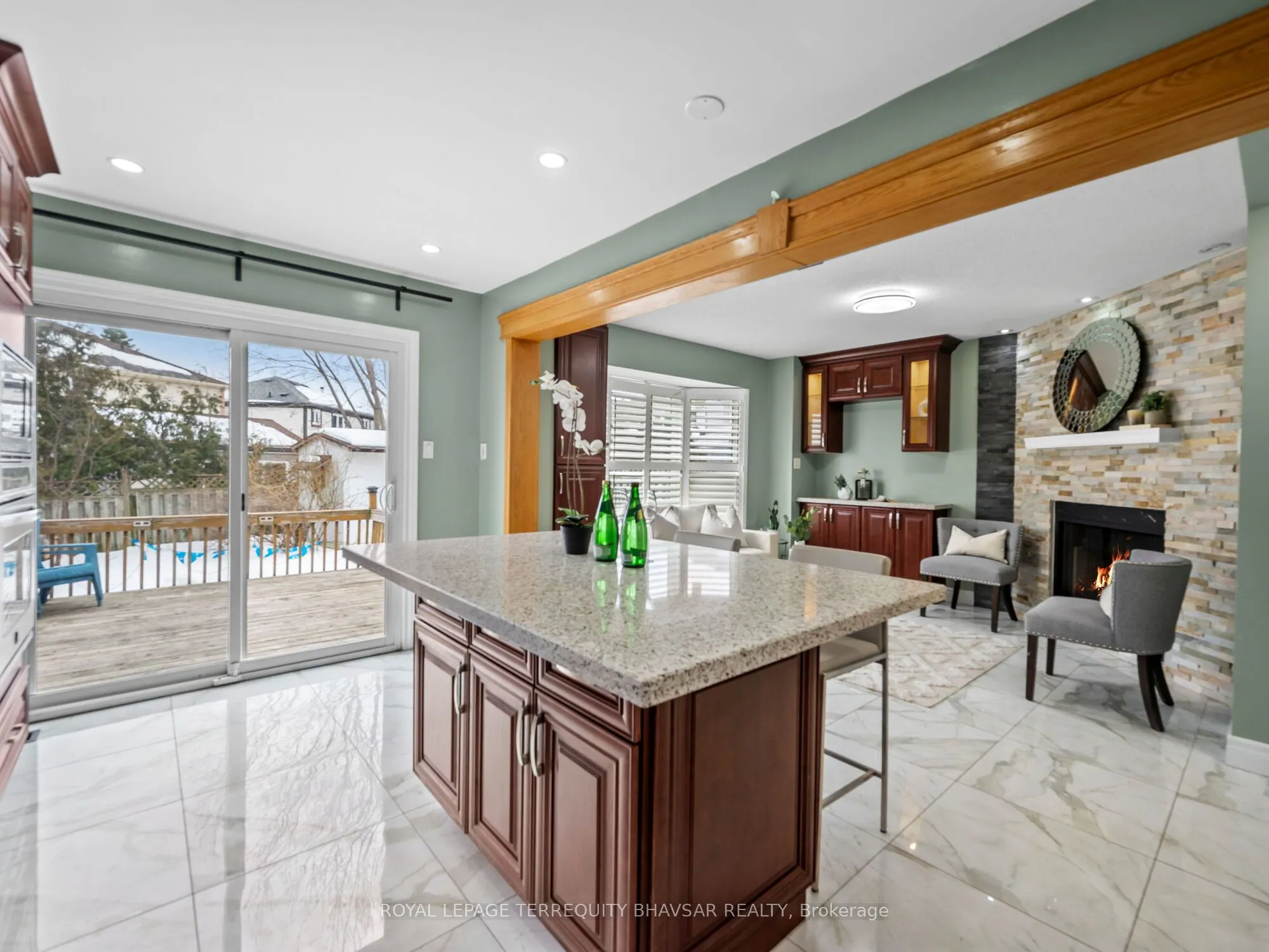 3118 Shadetree Drive